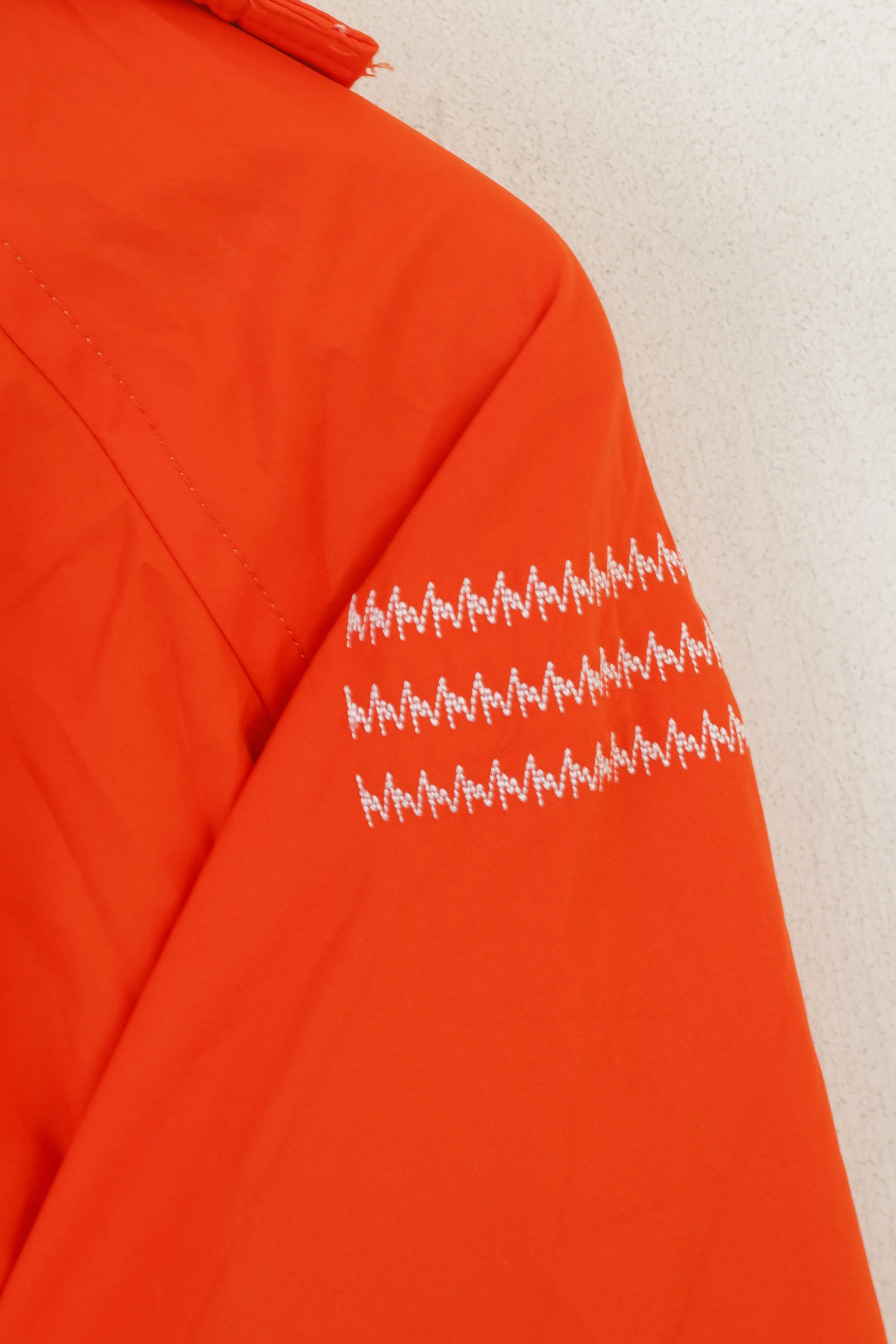 Adidas Men L 182 Jacket Orange Vintage Hooded Sportswear Full Zip Top - Image 5