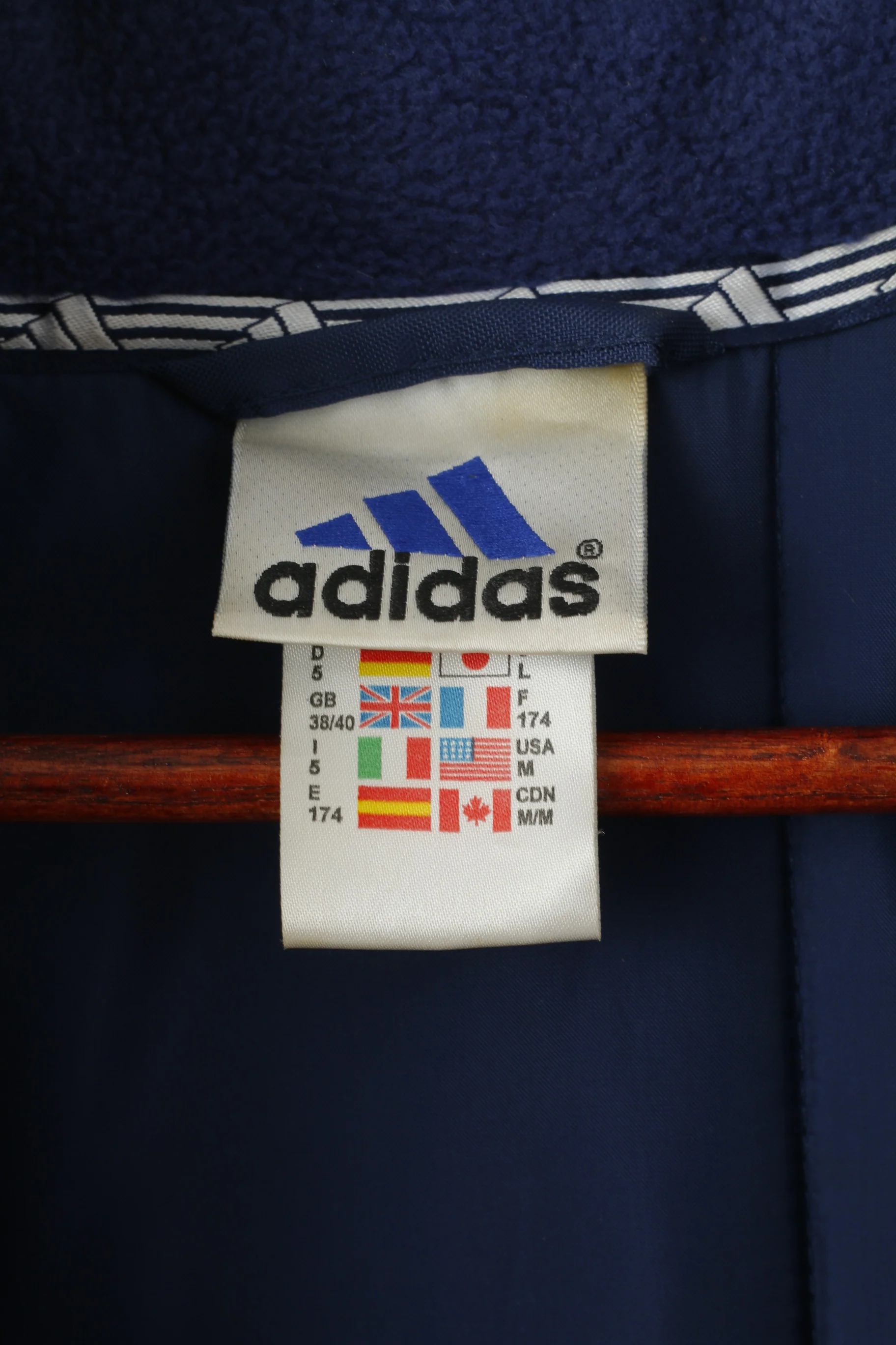 Adidas Men M 174 Jacket Blue Vintage Padded Nylon Waterproof Hidden Hood Parka - Image 6