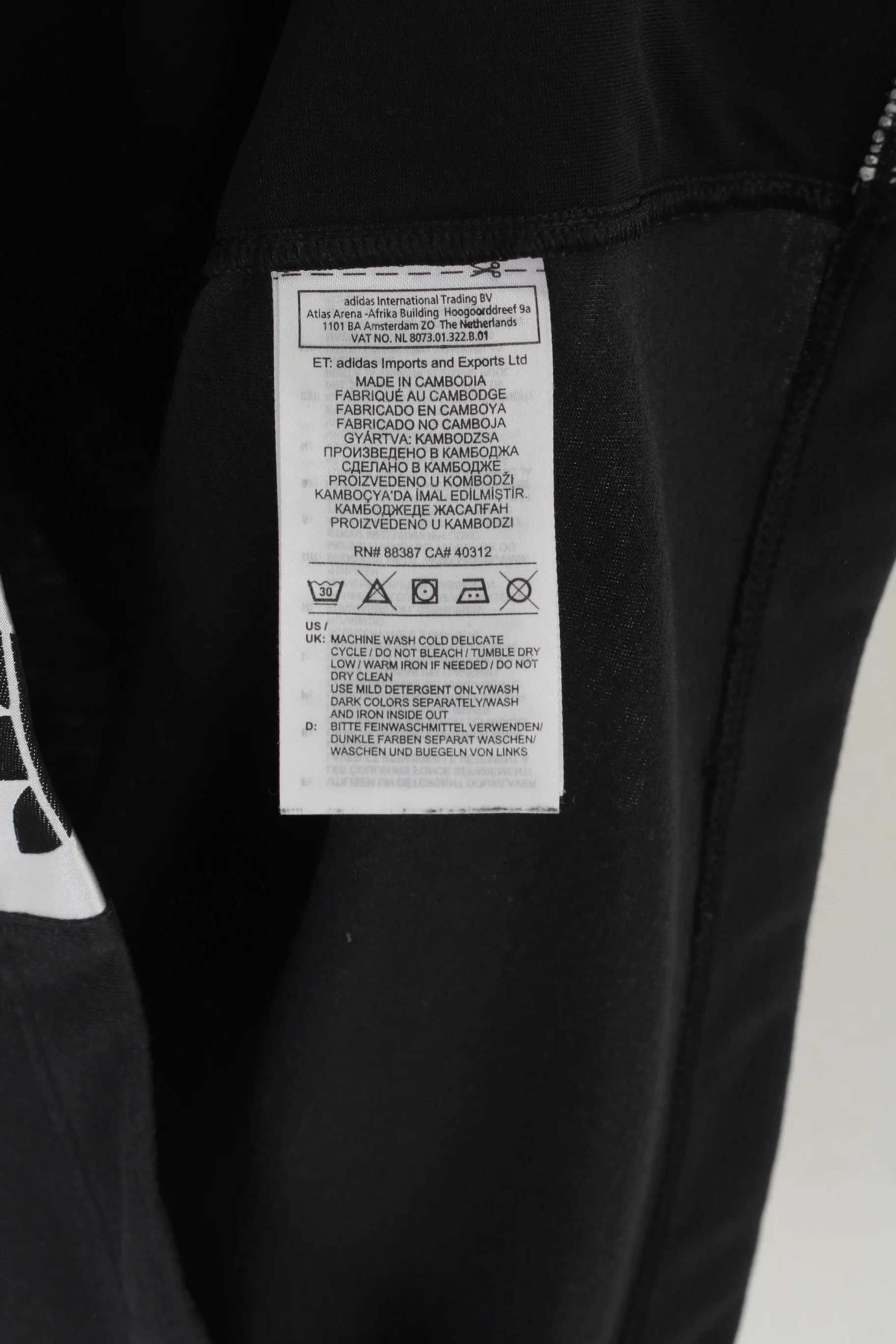 Adidas Men XL Shirt Black Shiny Inserts Logo Sportawear Retro Activewear Top - Image 6