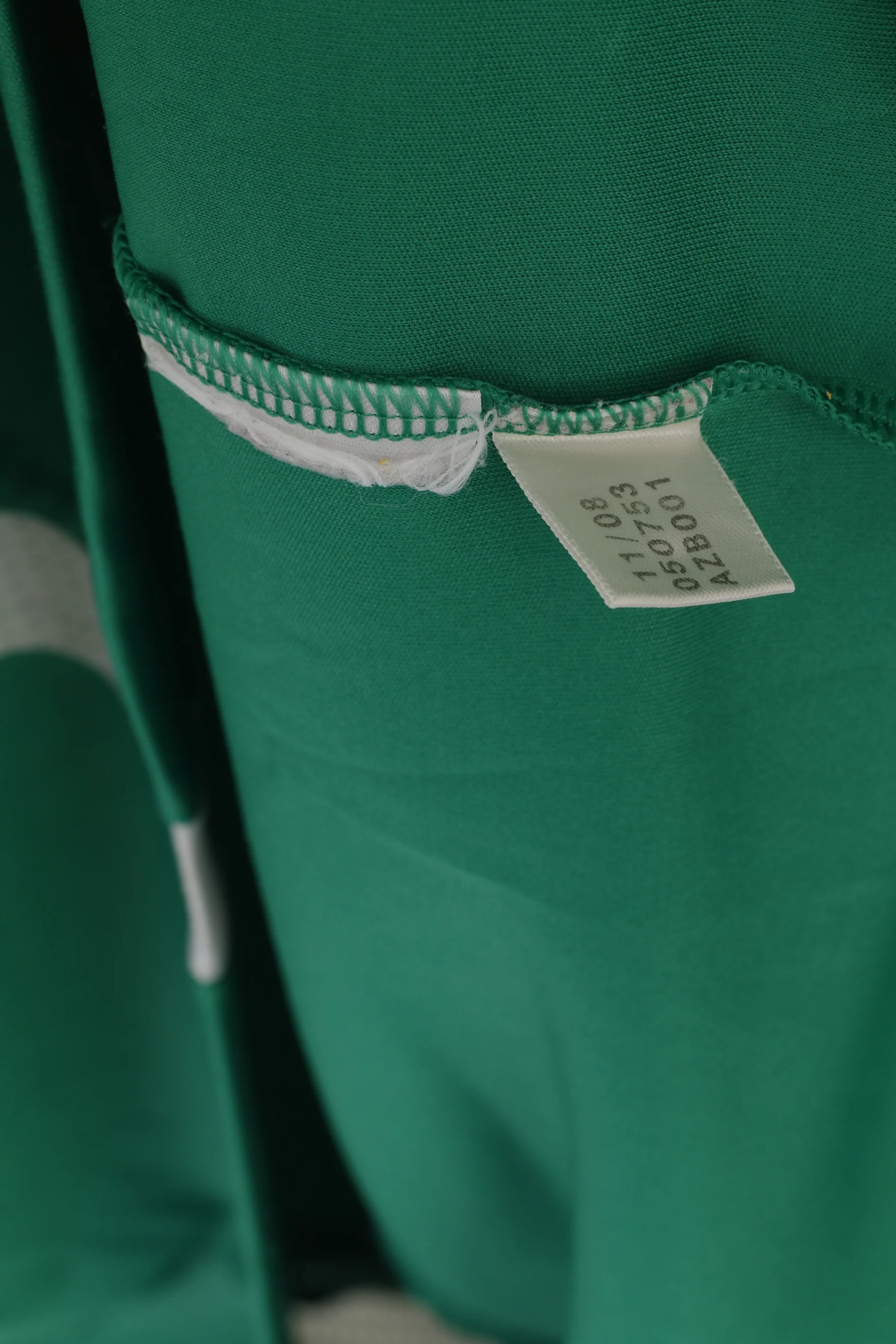 Adidas Men XXL Shirt Green Shiny Vintage Sportswear Jersey Training Top - Image 6