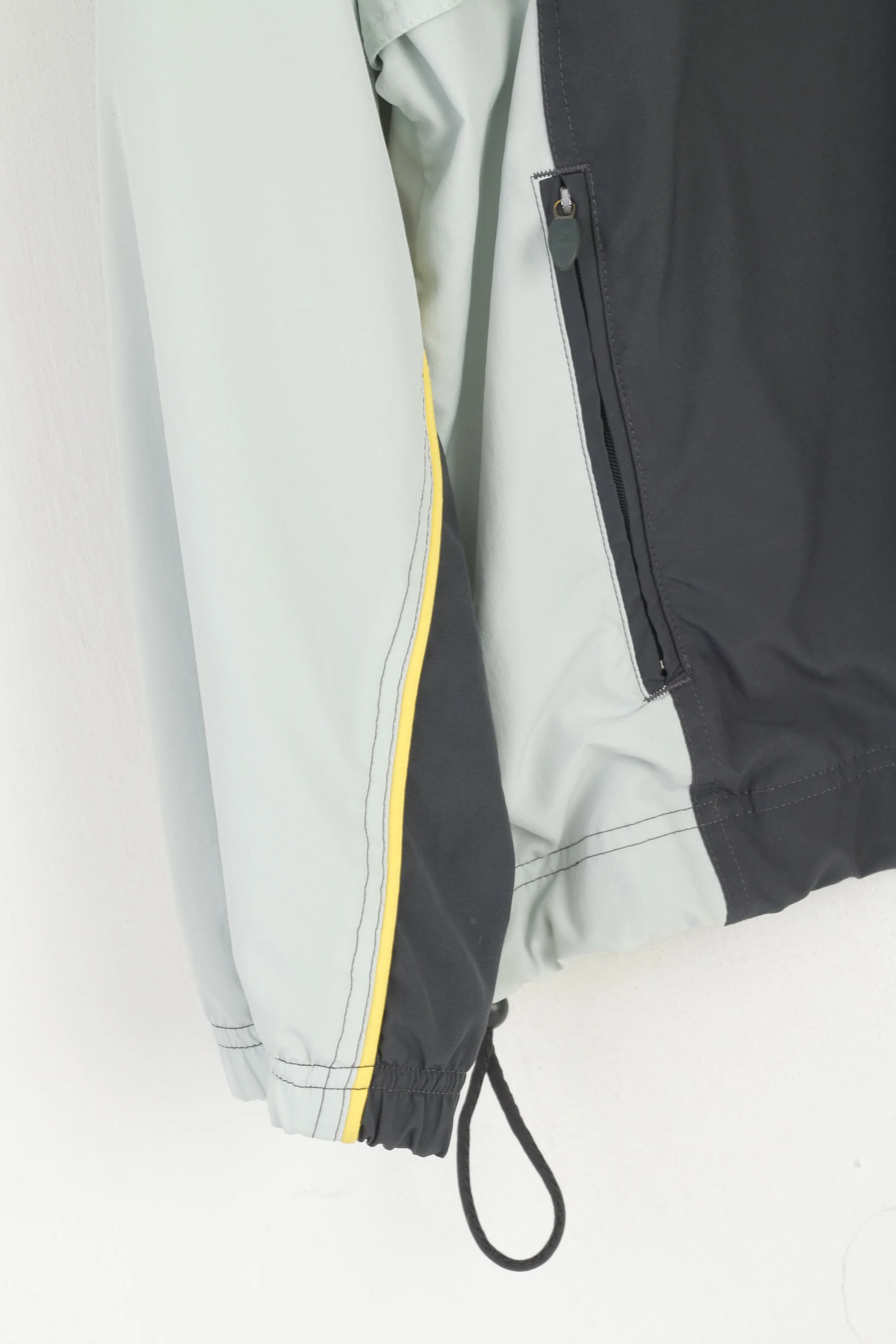 Adidas Women 20 XL Jacket Grey Vintage Activewear Full Zip Sport Track Top - Image 4