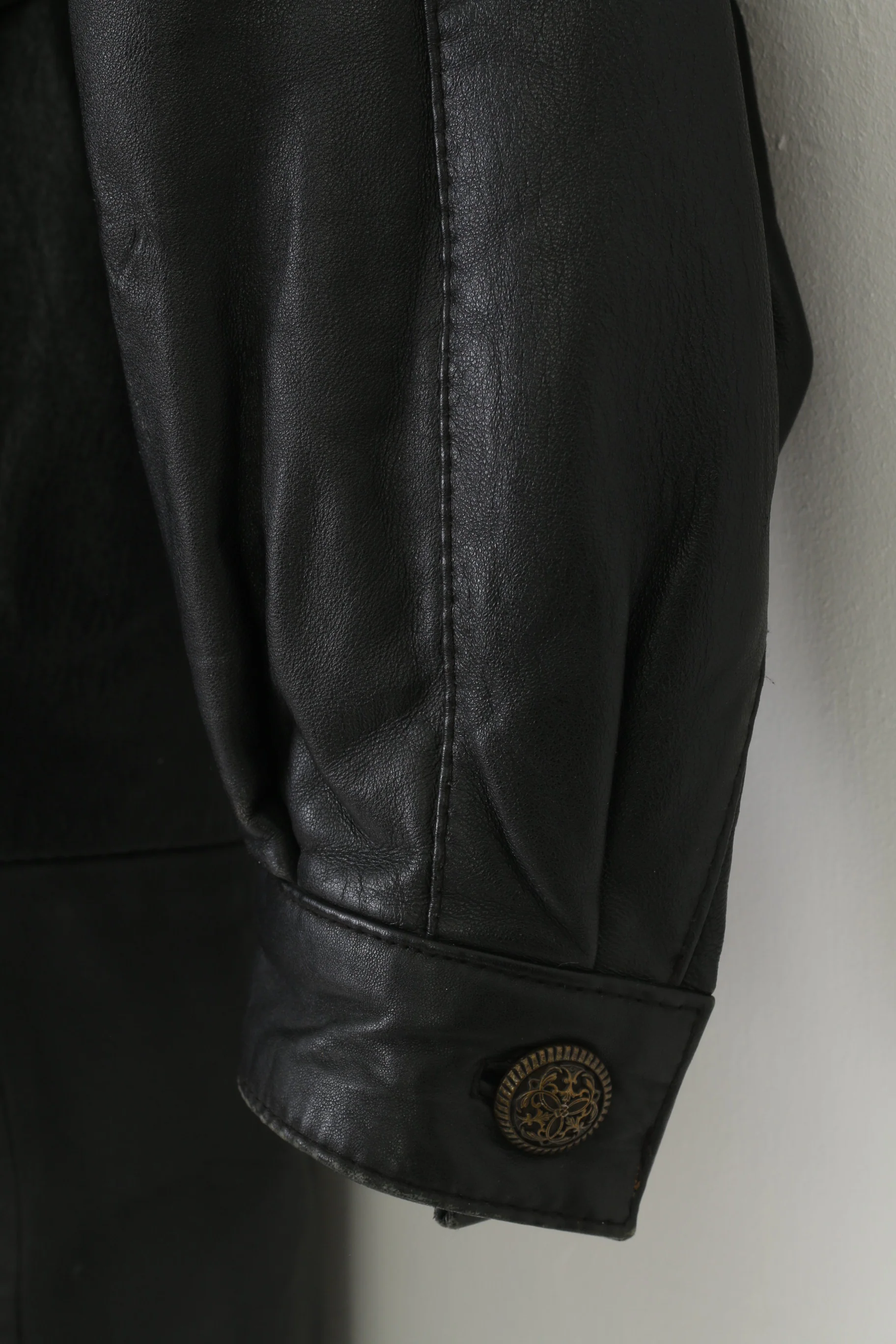 Alberto Tesatti Creation Woman XL Leather Jacket Black Full Zipper Collar Shoulder Pads Vintage - Image 3