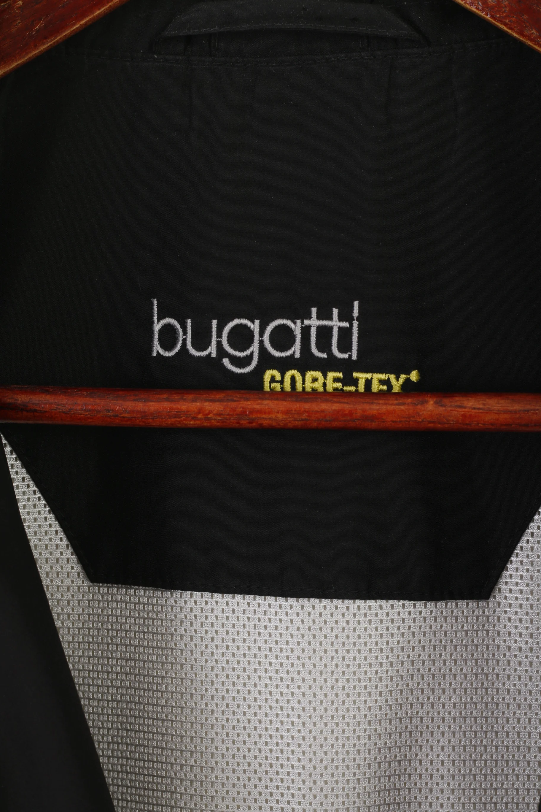 Bugatti Men 26 L Jacket Black Long Gore-Tex Full Zipper Lightweight Vintage Relax Top - Image 5