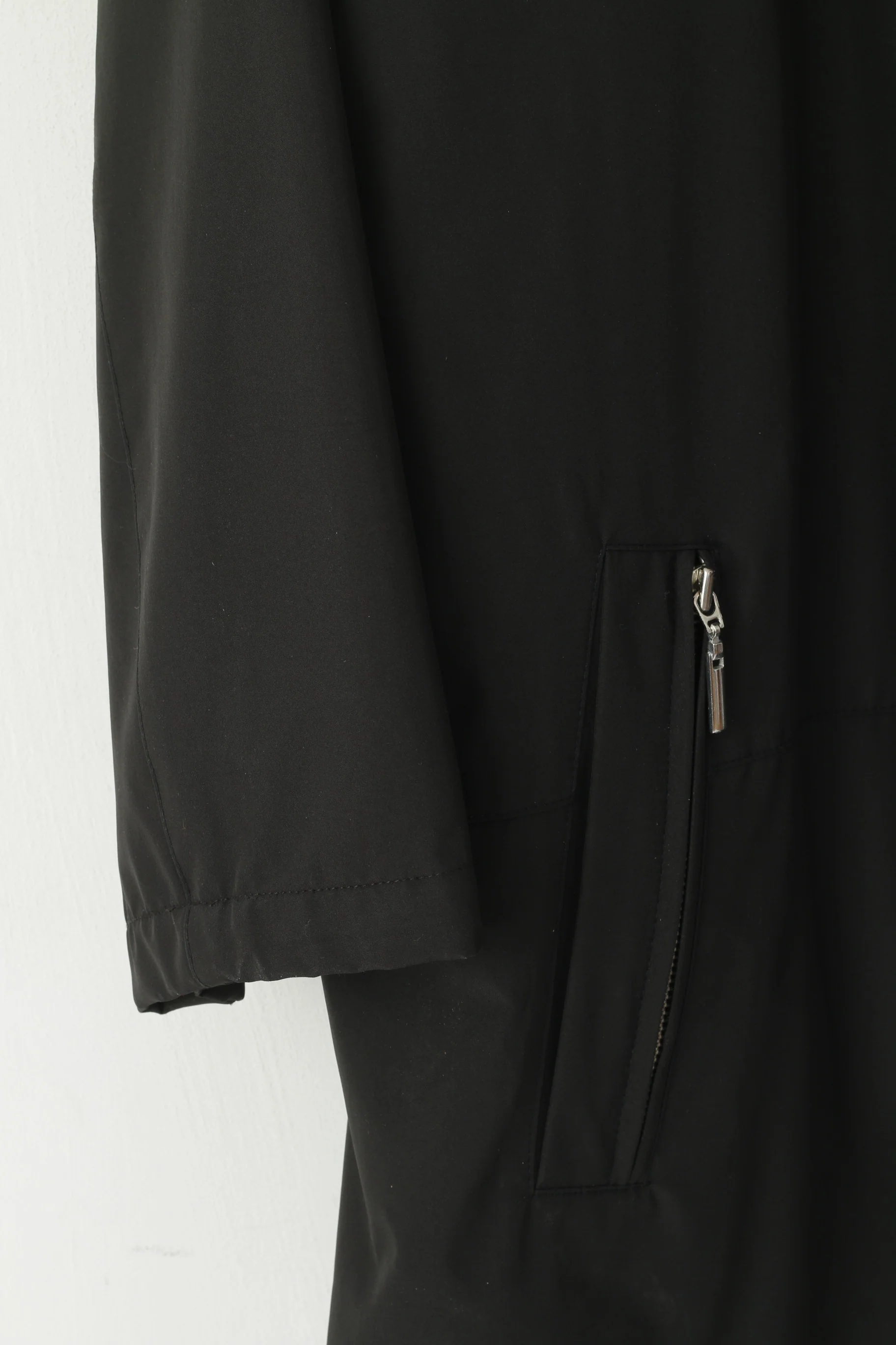 Bugatti Men 27 XL Coat Black Lightweight Full Zipper Casual Overall Technical Top - Image 4
