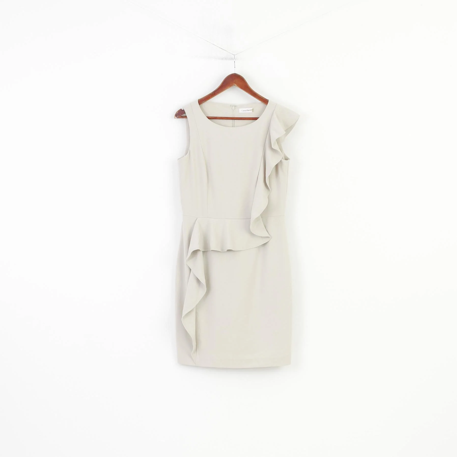 Calvin Klein Woman 10 M Dress Midi Sleevelees Beige Ruffles Elegant Zipper