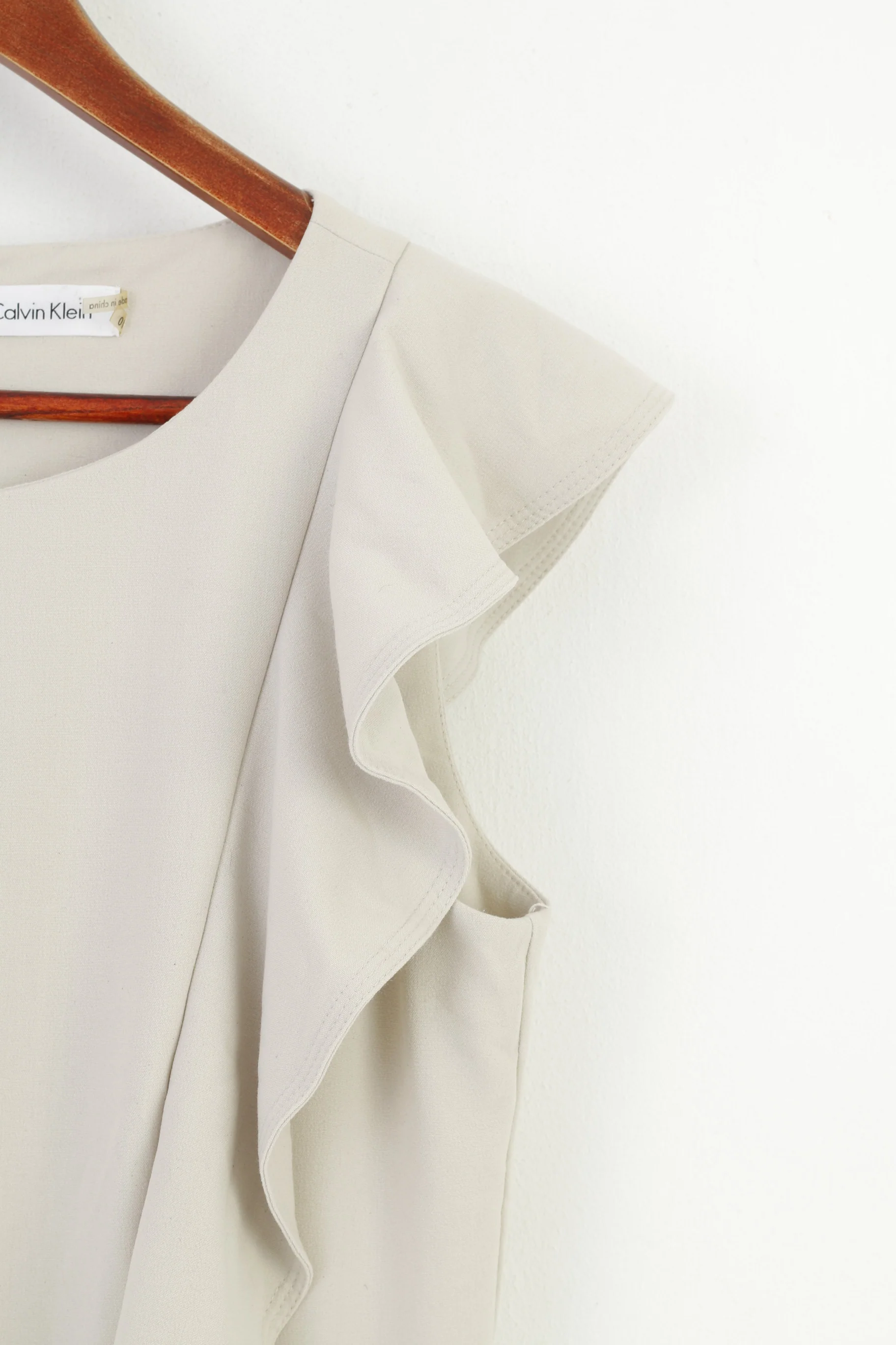 Calvin Klein Woman 10 M Dress Midi Sleevelees Beige Ruffles Elegant Zipper - Image 3
