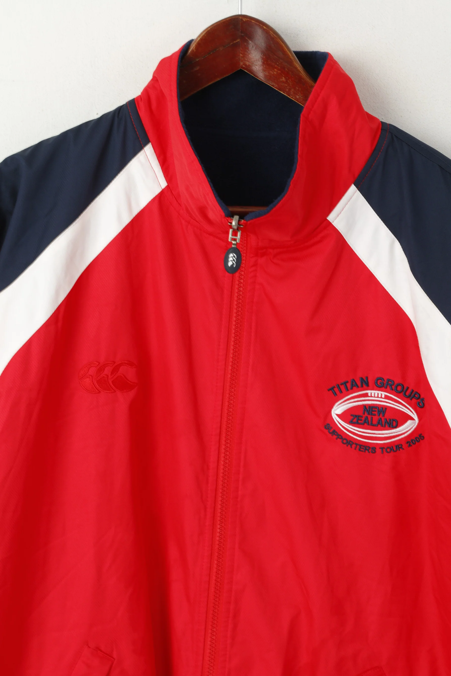 Canterbury of New Zealand Men L Jacket Red Navy Double Sided Titan Groups Tour 2005 - Image 3