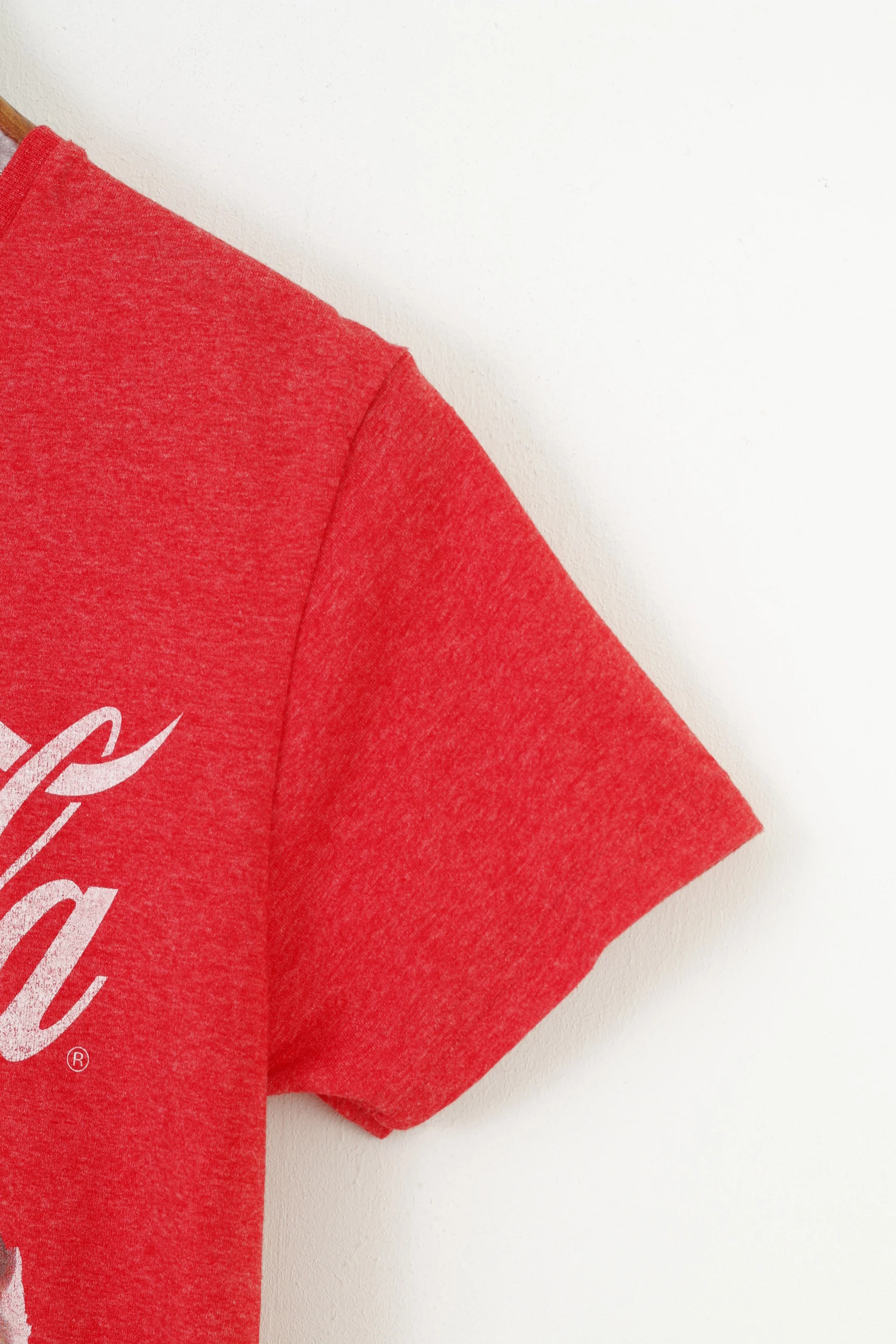 Cedar Wood State Women M Shirt Red Enjoy Coca-cola Christmass Graphic Short Sleeve Cotton Top - Image 3