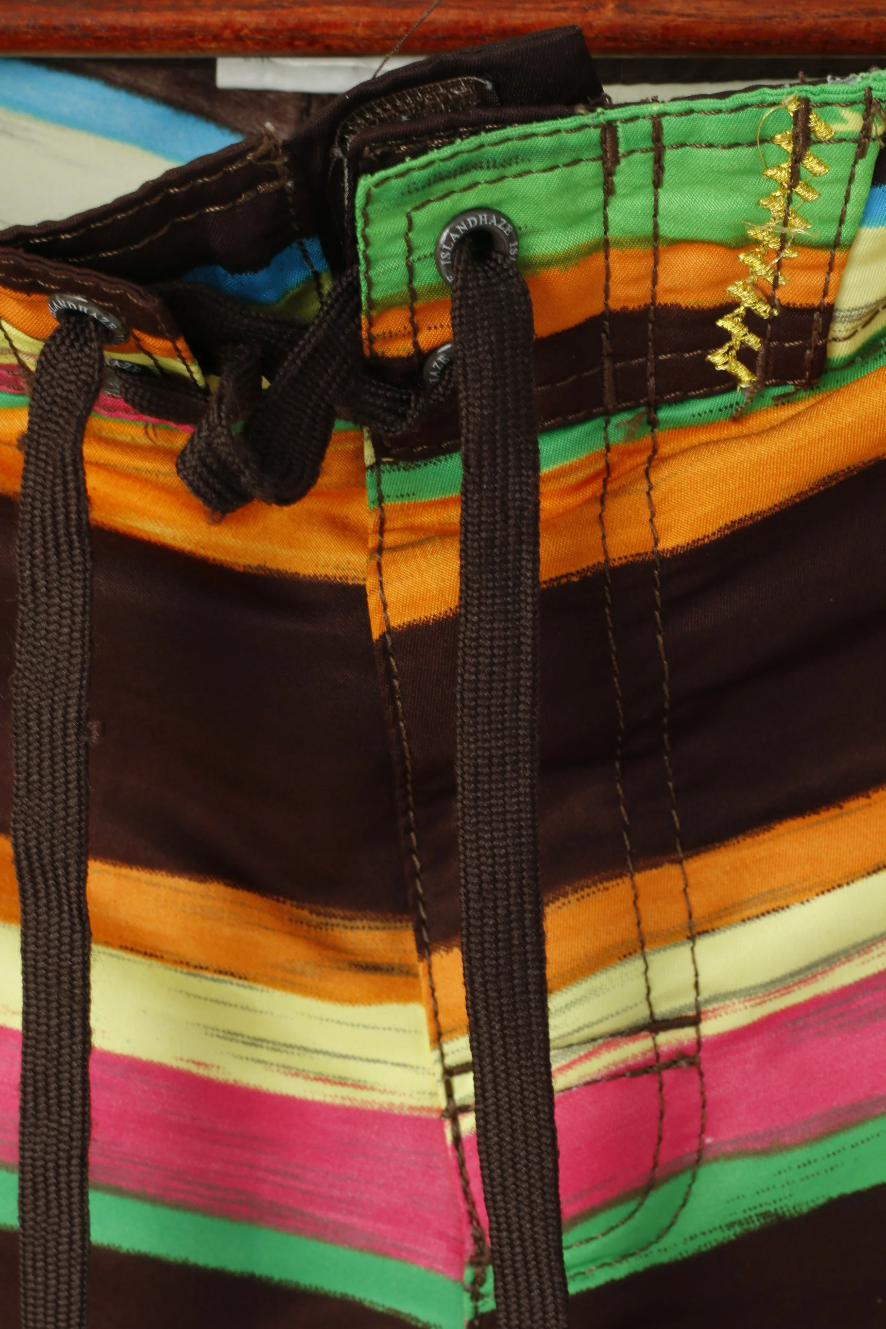 Islandhaze Men 32 M Shorts Multicolor Striped Summer Beach Bermuda - Image 3