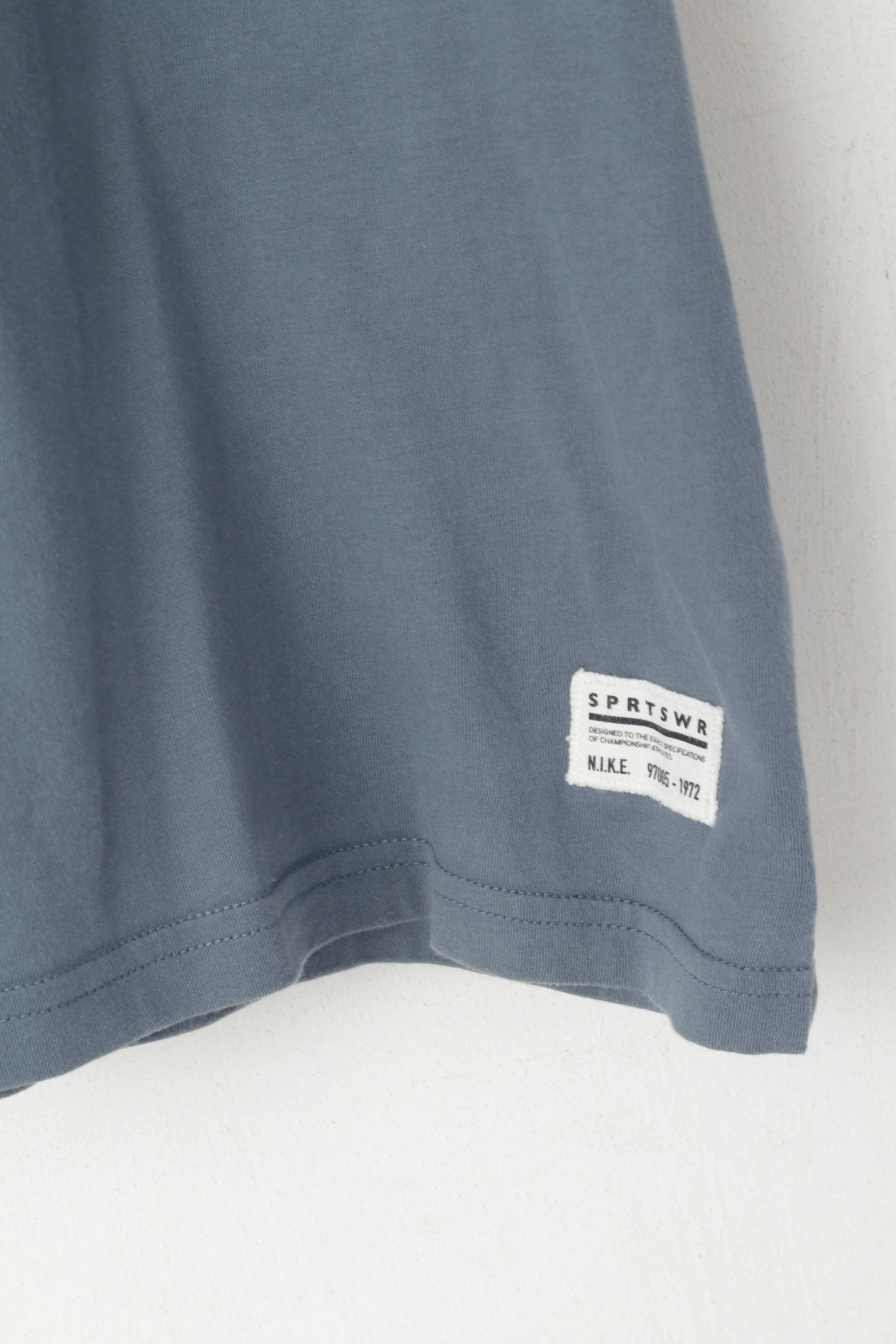 Nike Men S Shirt Navy Cotton Vintage Pocket Sportswear Slim Fit Top - Image 3