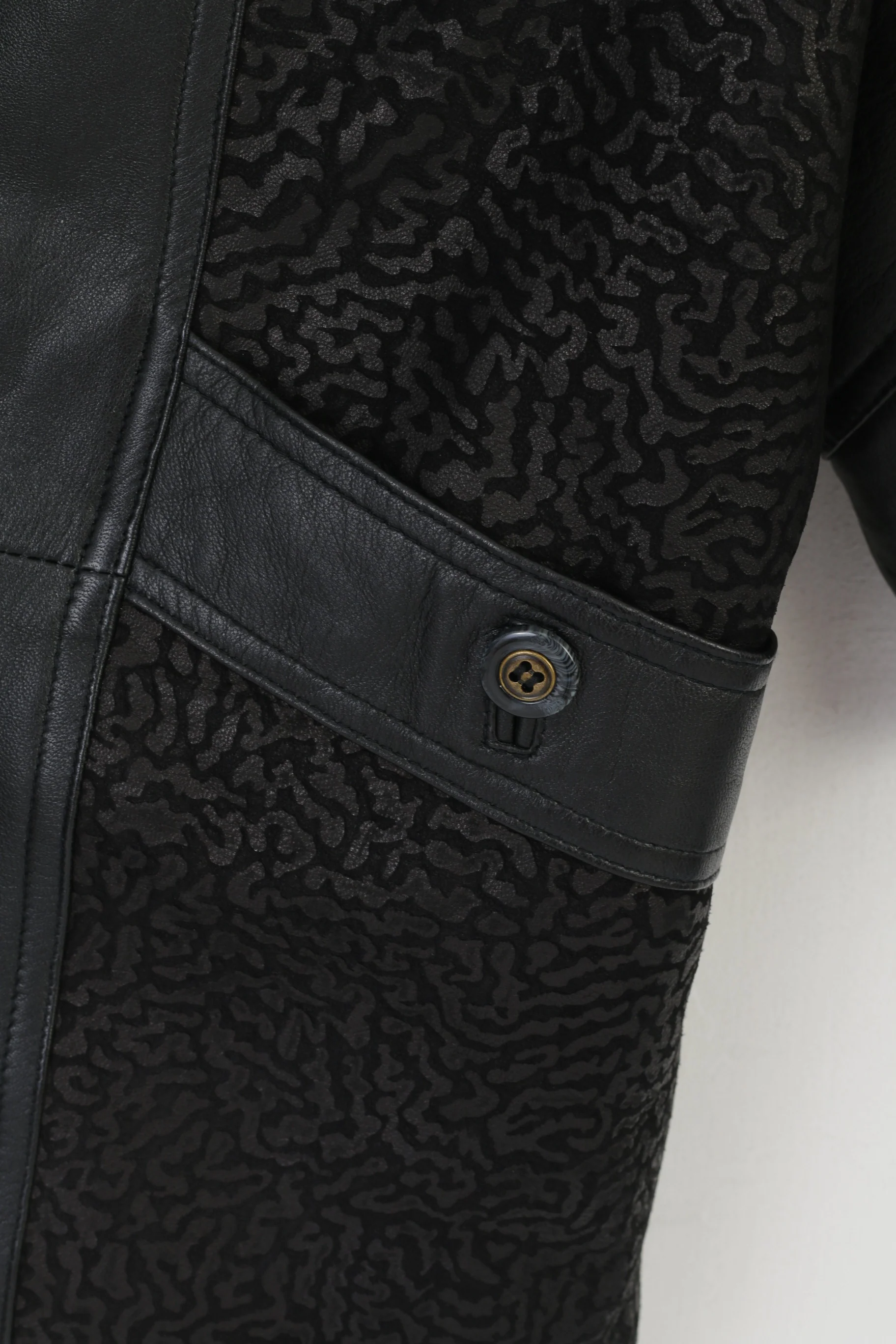 Yessica C&A Women 38 M Jacket Black Leather Vintage Oversize Shoulders Pads Lined Retro Top - Image 3