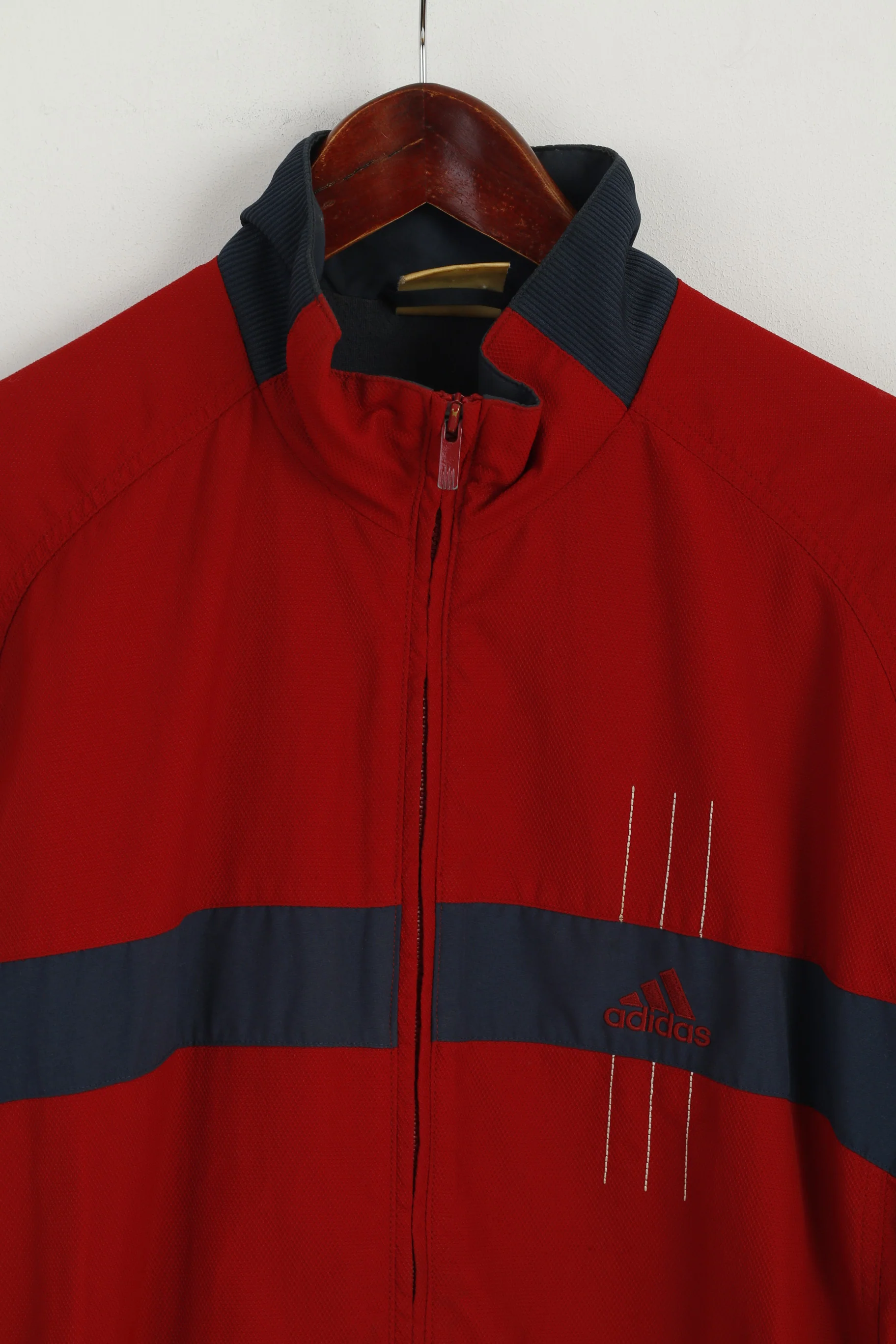 Adidas Men M Jacket Maroon Nylon Waterproof  Vintage 90s Full Zipper Sport Top - Image 2