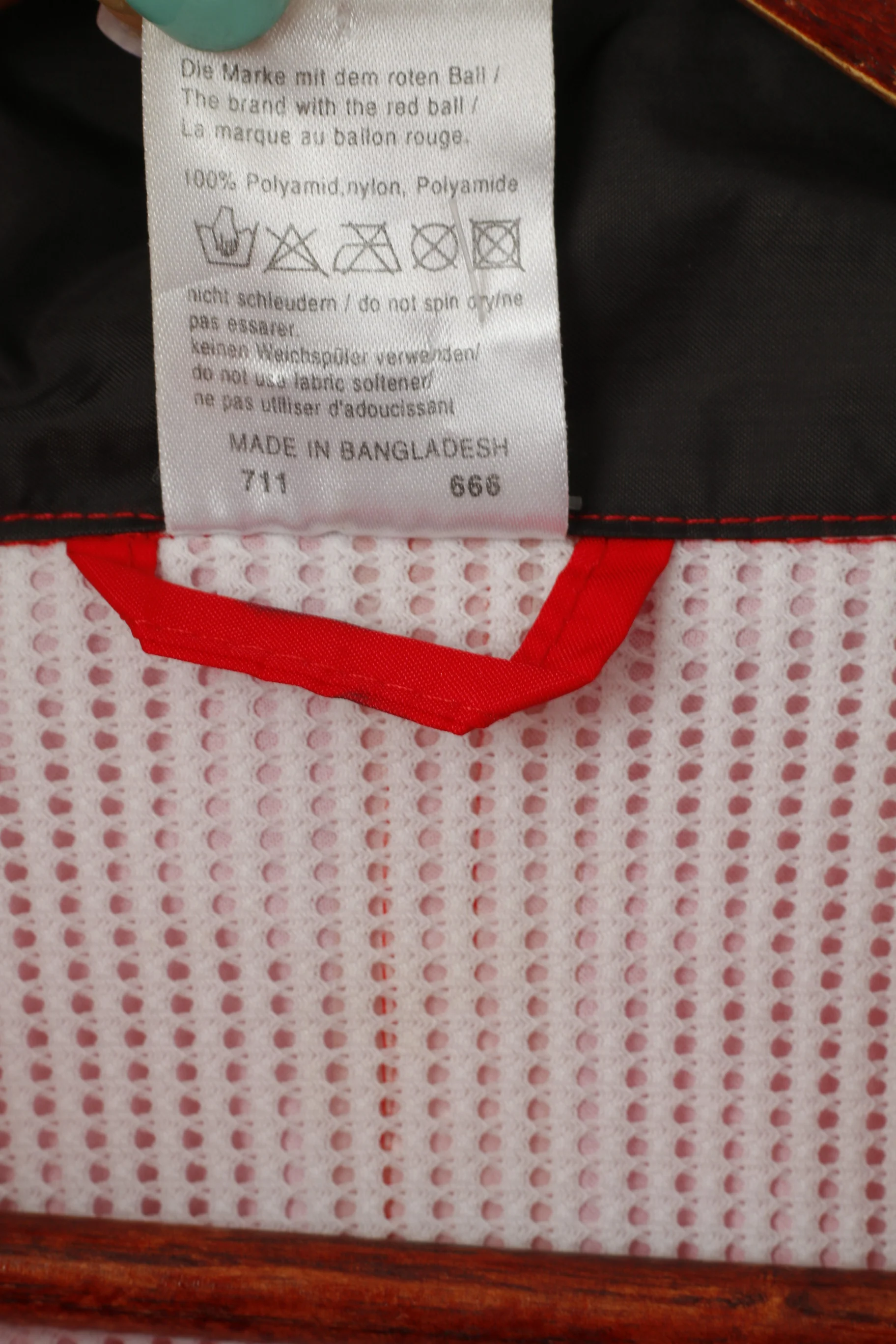 Erima Men M Jacket Red Nylon Waterproof Full Zipper Rain Lightweight Top - Image 6