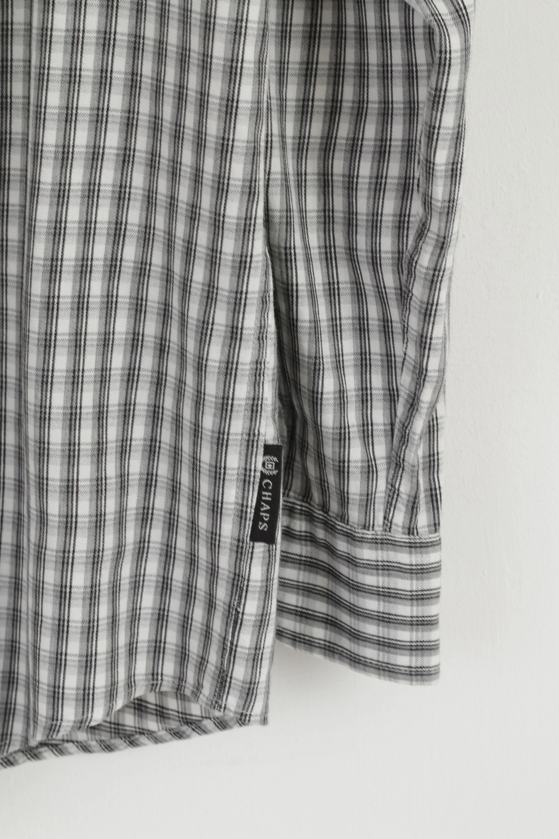 Chaps Men L (XL) Casual Shirt Black White Check Cotton Long Sleeve Pocket Top - Image 3
