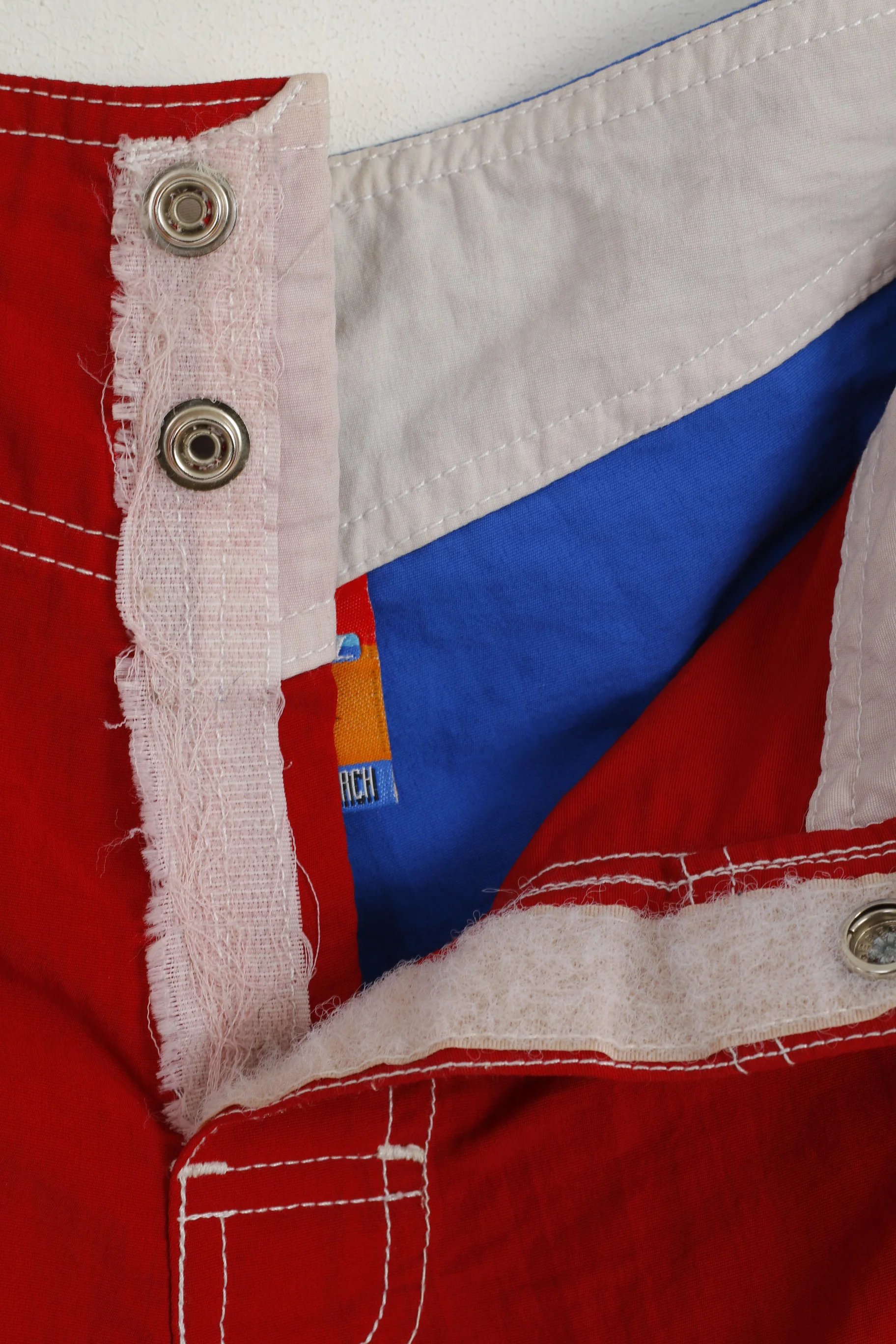 Rip Curl Men 46 XL Shorts Red Blue Nylon Sur Board Swimwear - Image 3