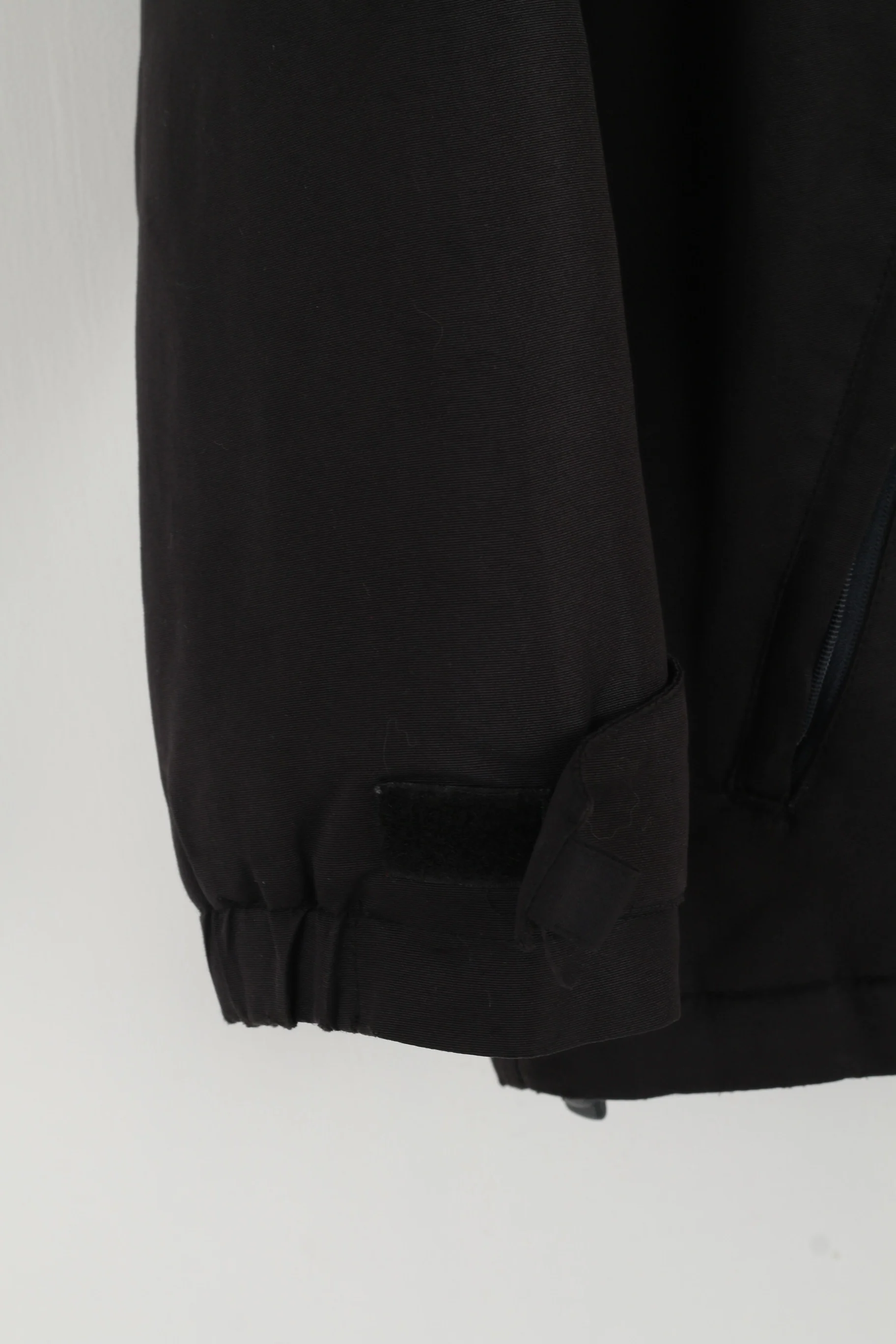 Reebok Boys JXL 12 Age Jacket Black Padded Hooded Full Zipper Classic Top - Image 3