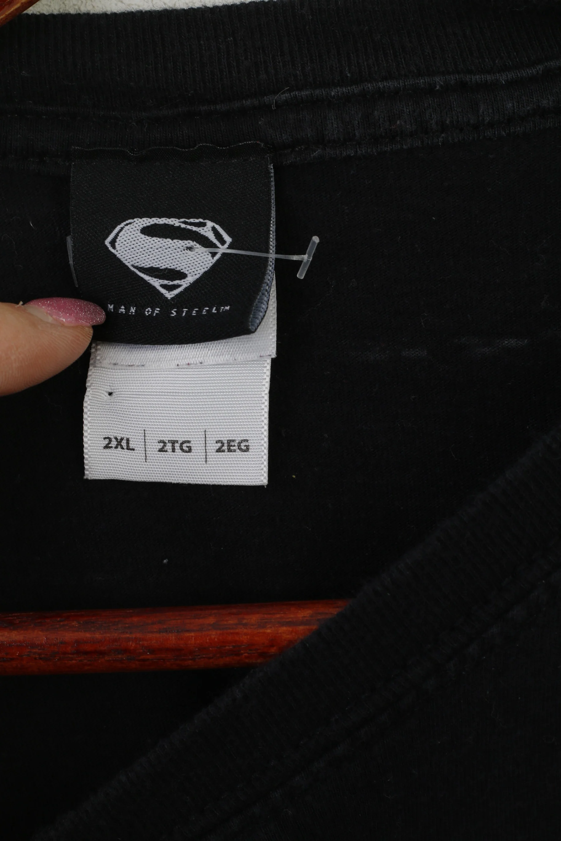 Gildan Man Of Steel Men 2XL T- Shirt Black Cotton Graphic Vintage Crew Neck Top - Image 3
