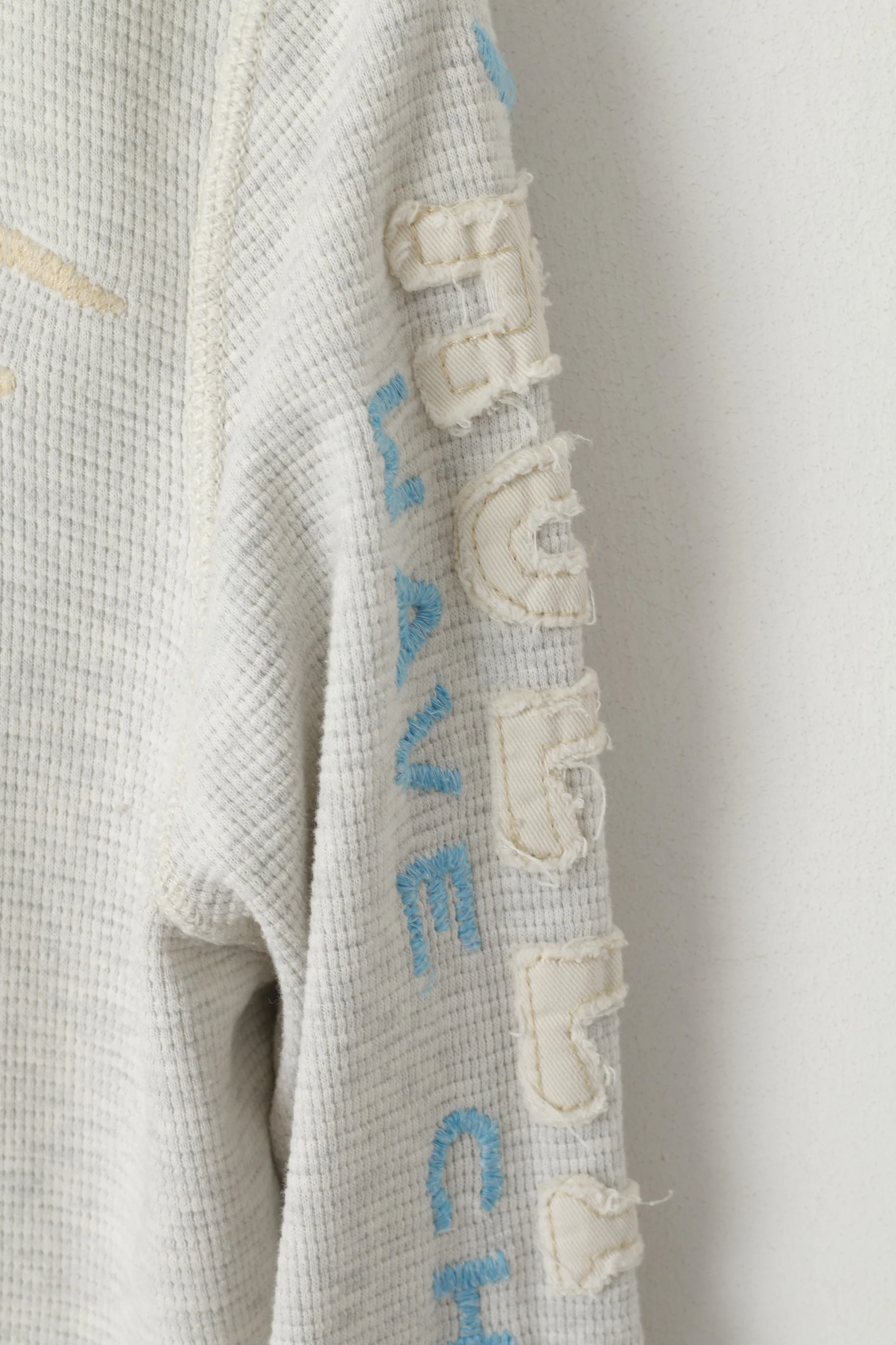 Hollister California Men S Sweatshirt Grey Cotton Hood Full Zipper Embroidered Top - Image 3