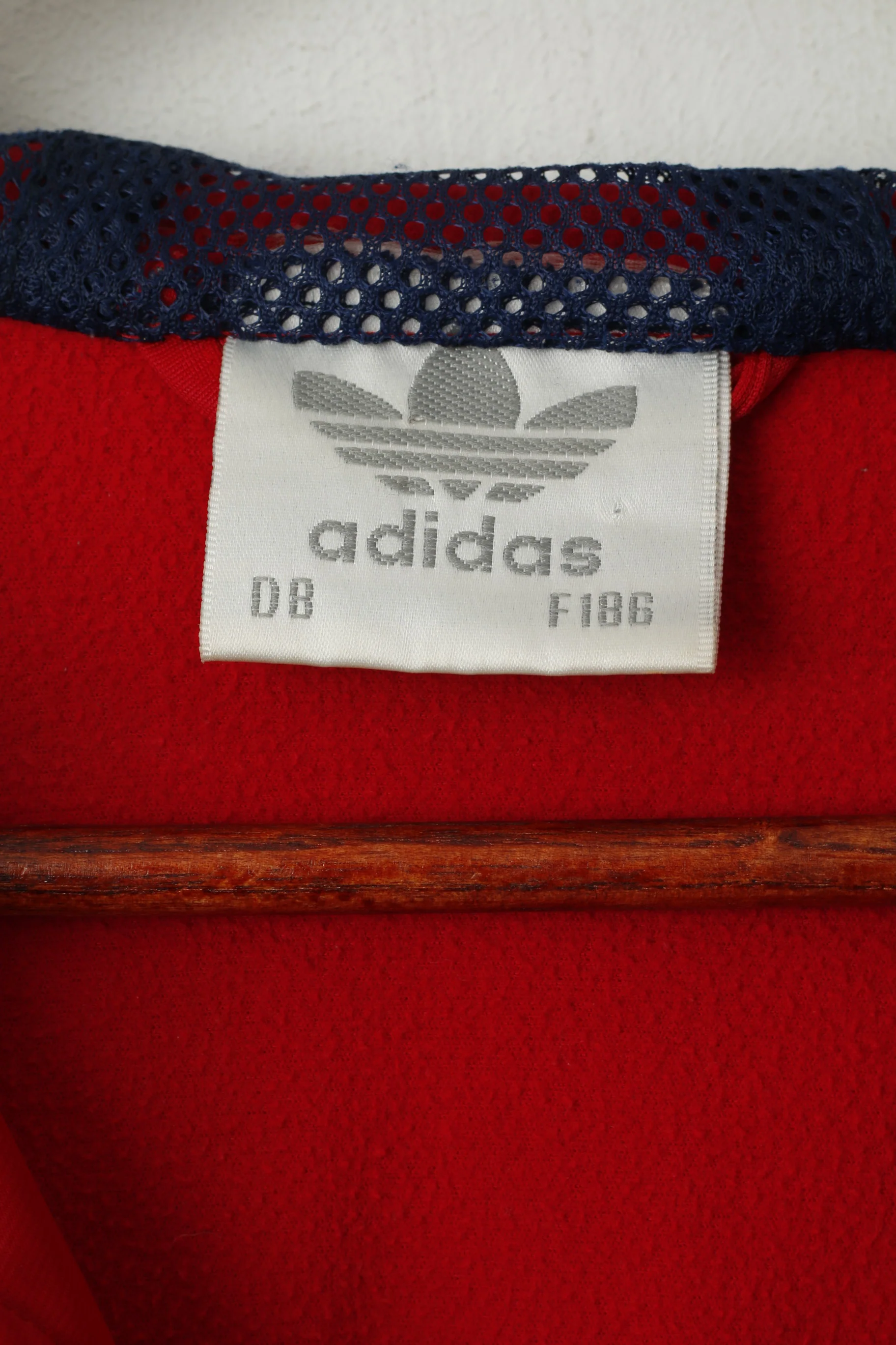 Adidas Men M Sweatshirt Shiny Red Vintage Full Zipper Hooded Oldschool Top - Image 4