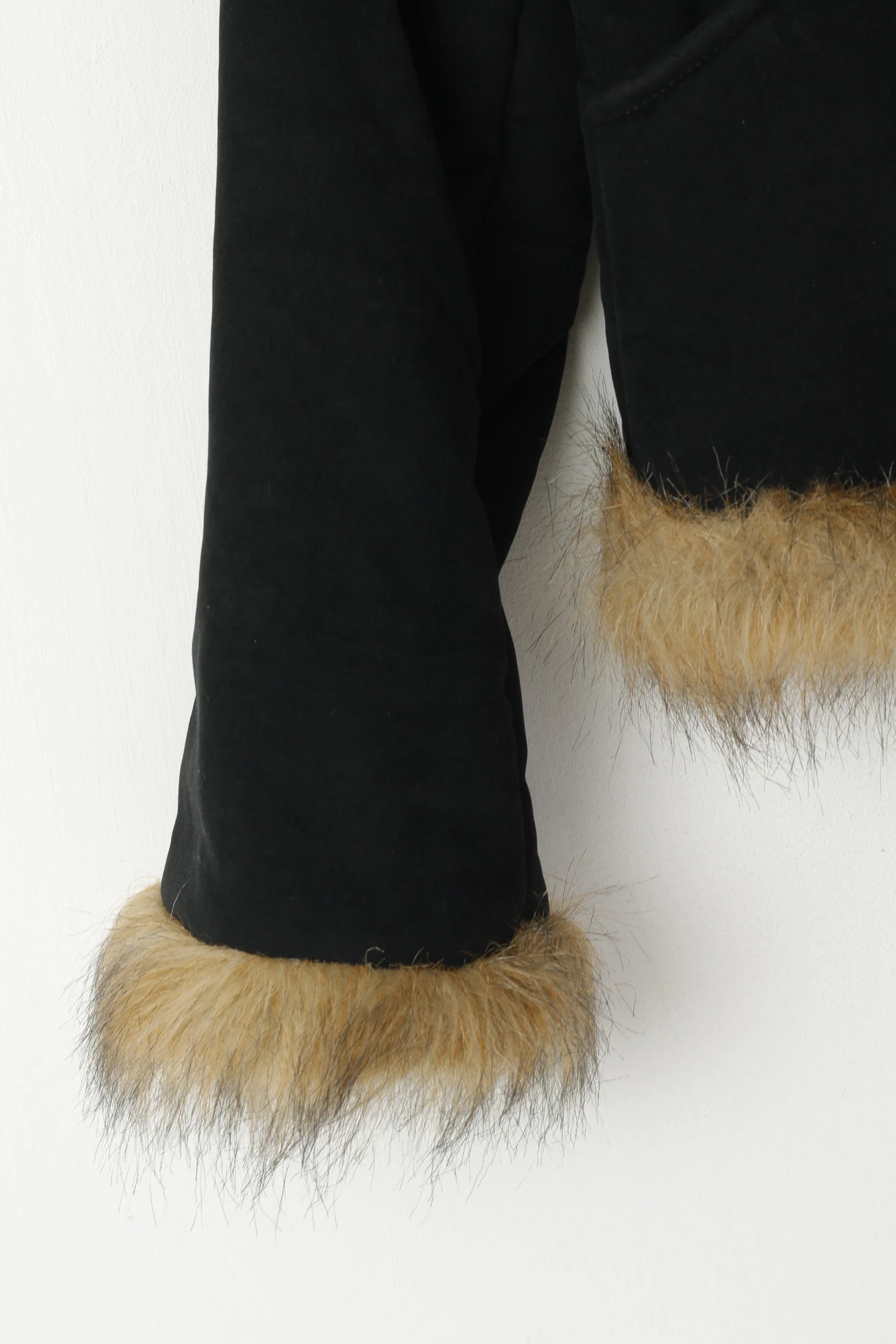 North Down Women M Jacket Faux Suede Black Cropped Faux Fur Collar Elegant Top - Image 3