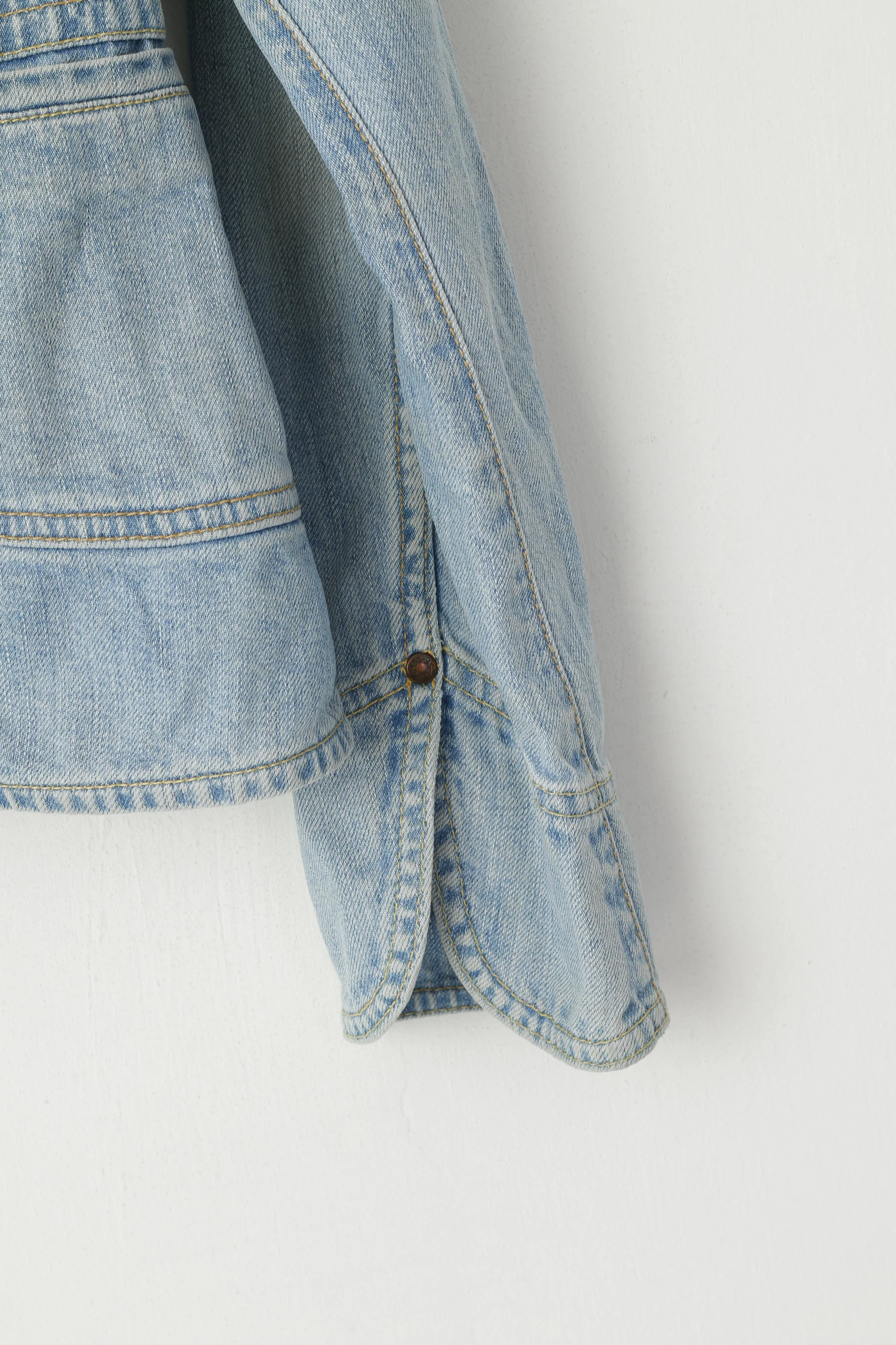 Levi's For Girls Women M Denim Jacket Blue Cotton Fit Single Breasted Blazer Top - Image 3