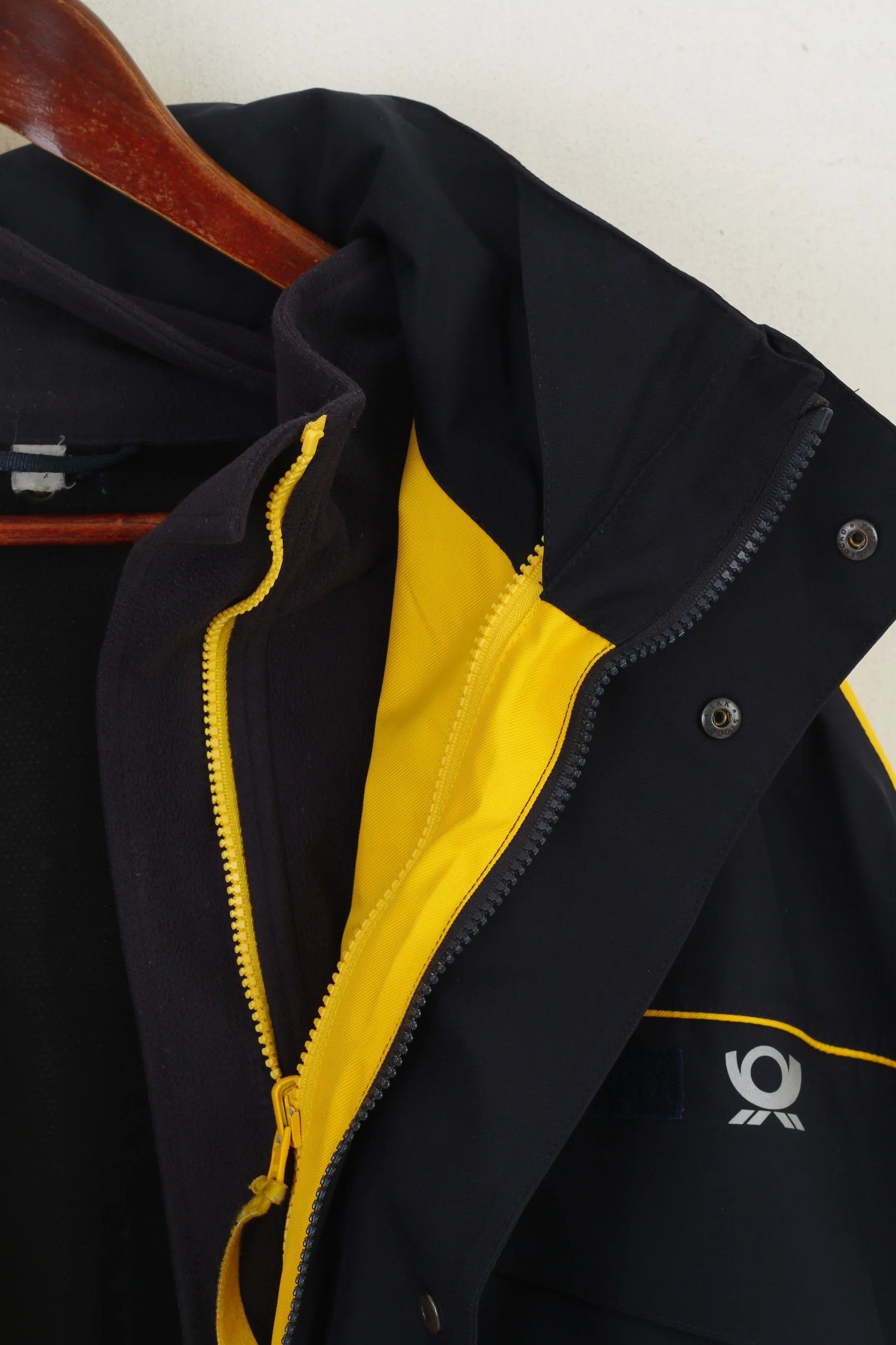 Fritz Hoesmann Men 52/54 L Jacket Navy Deutsche Post Gore-Tex Removable Fleece Top - Image 4