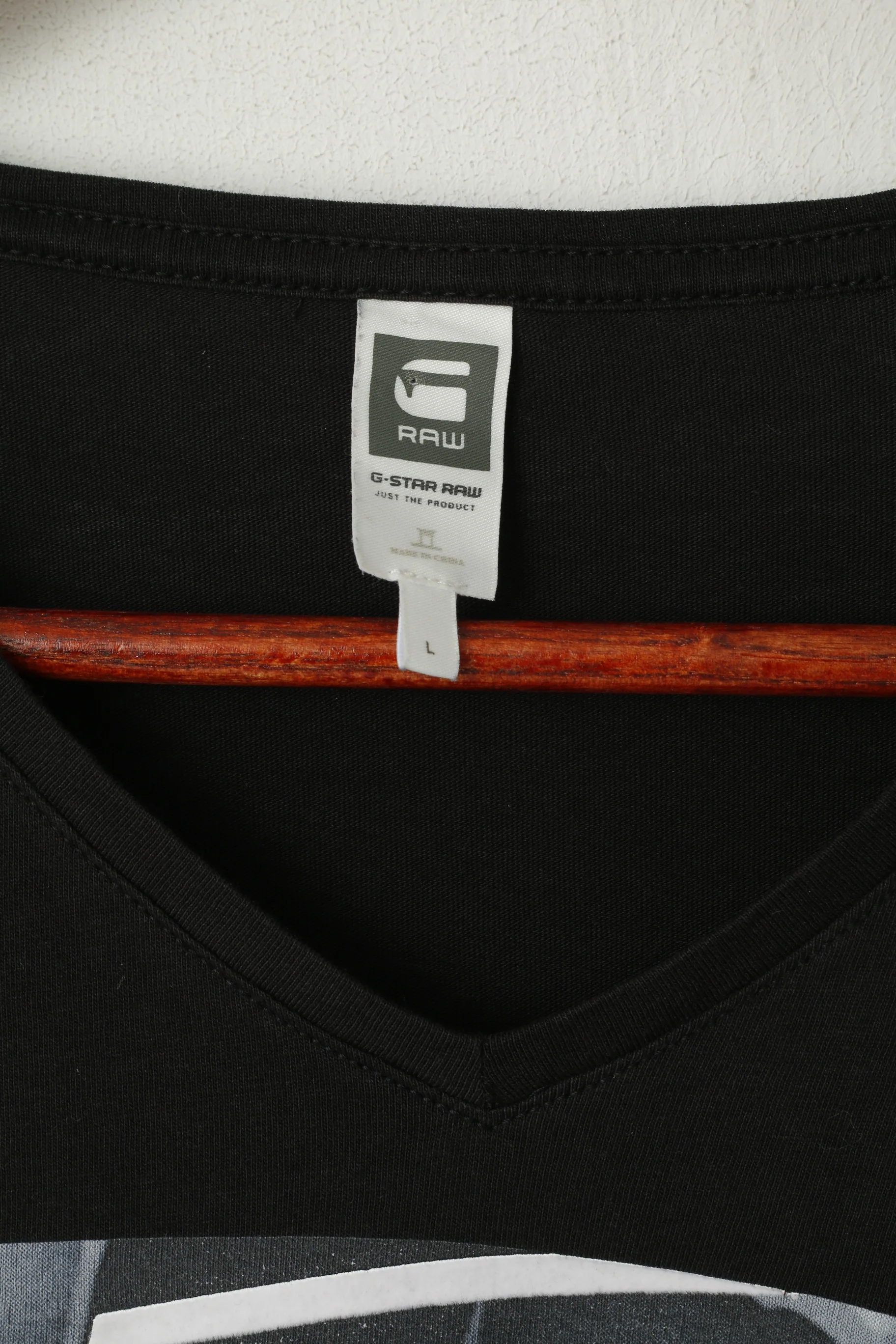 G-Star RAW Men L Shirt Black Cotton V Neck Cotton Graphic Levion 1 Slim Top - Image 3