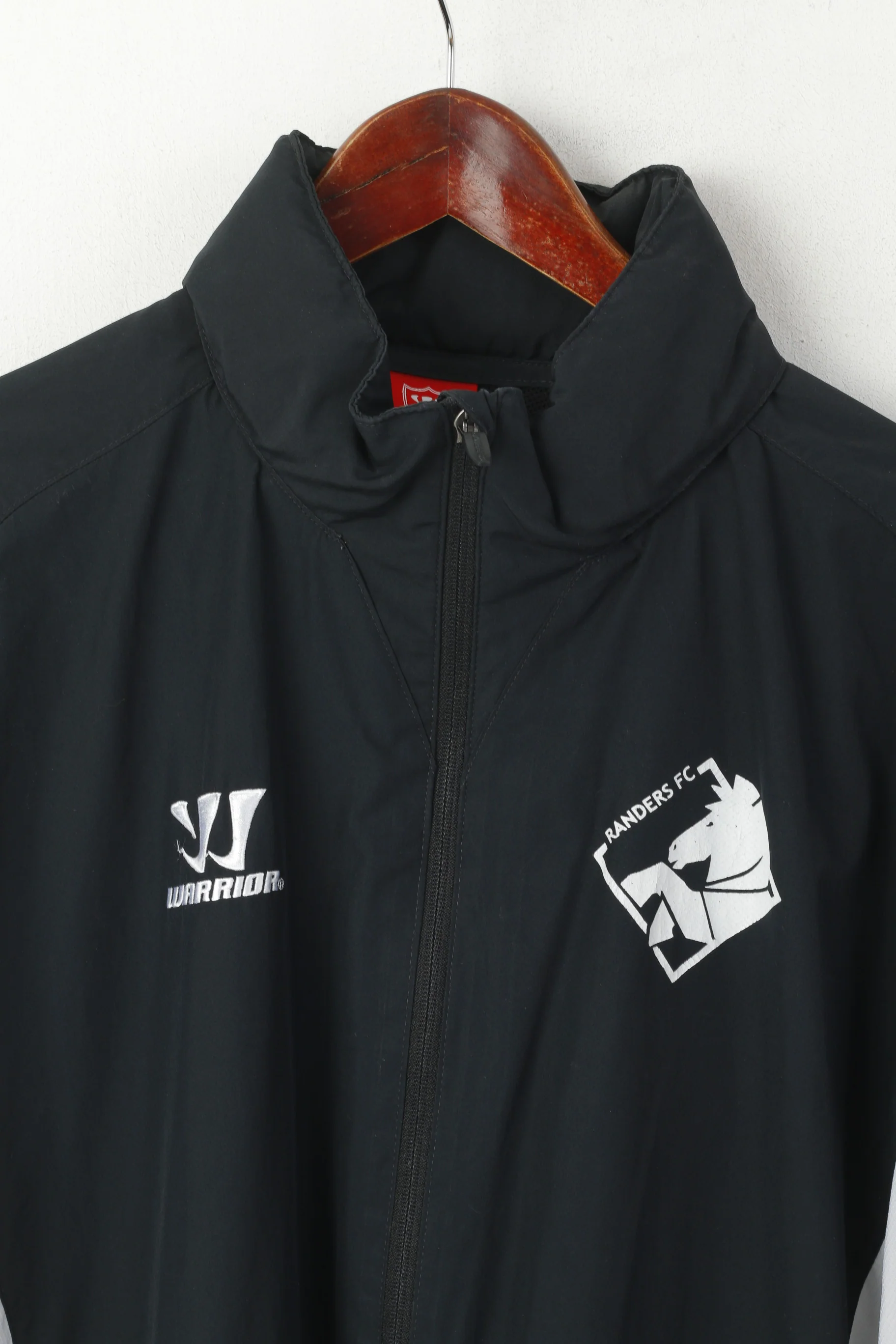 Warrior Men XL Jacket Black Randers Football Club Denmark Hidden Hood Top - Image 2