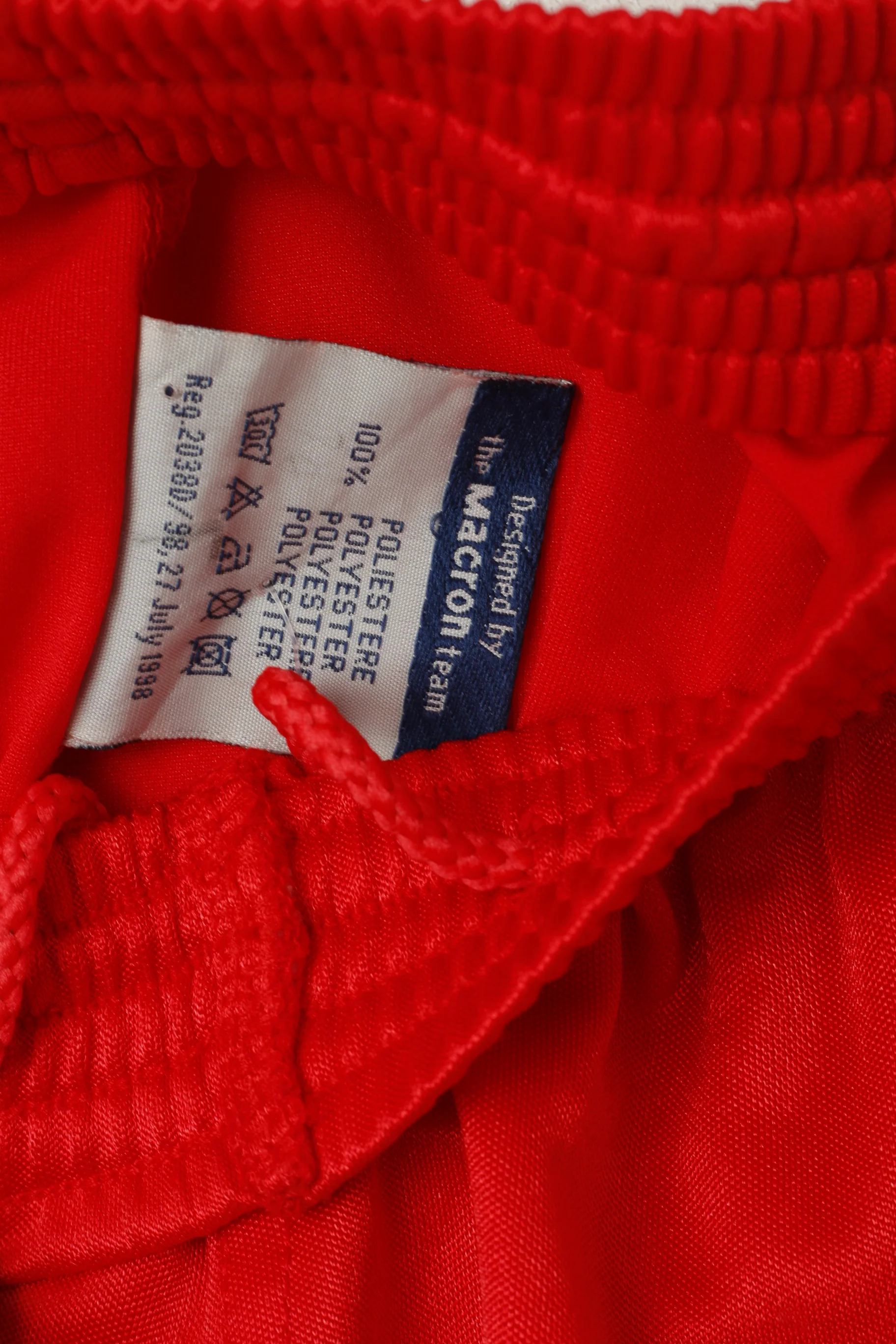 Macron Men XL Shorts Red Sportswear Professional Team Training Vintage - Image 3