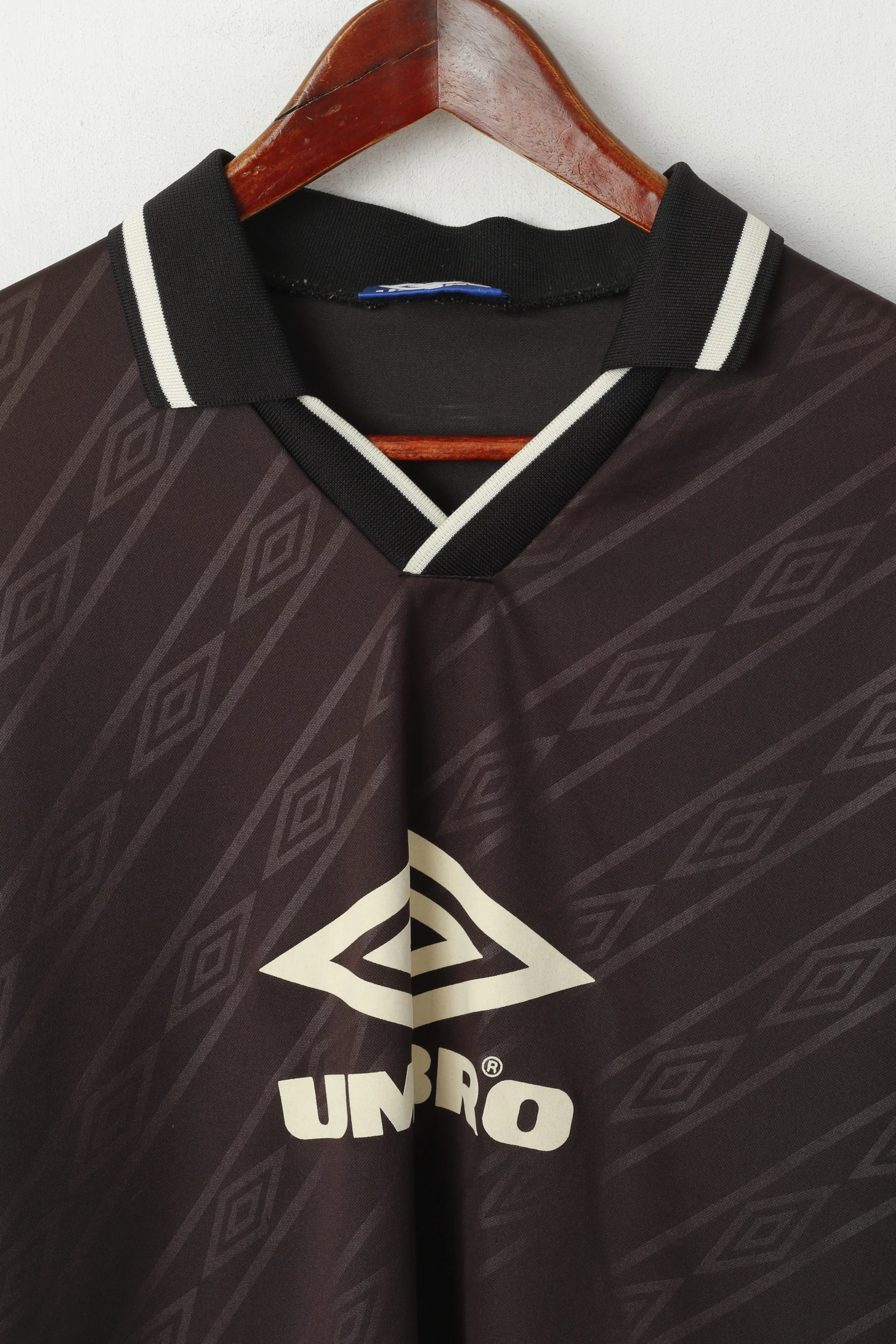 Umbro Men M Polo Shirt Brown Striped Shiny Vintage Sport Football Training Jersey Top - Image 2