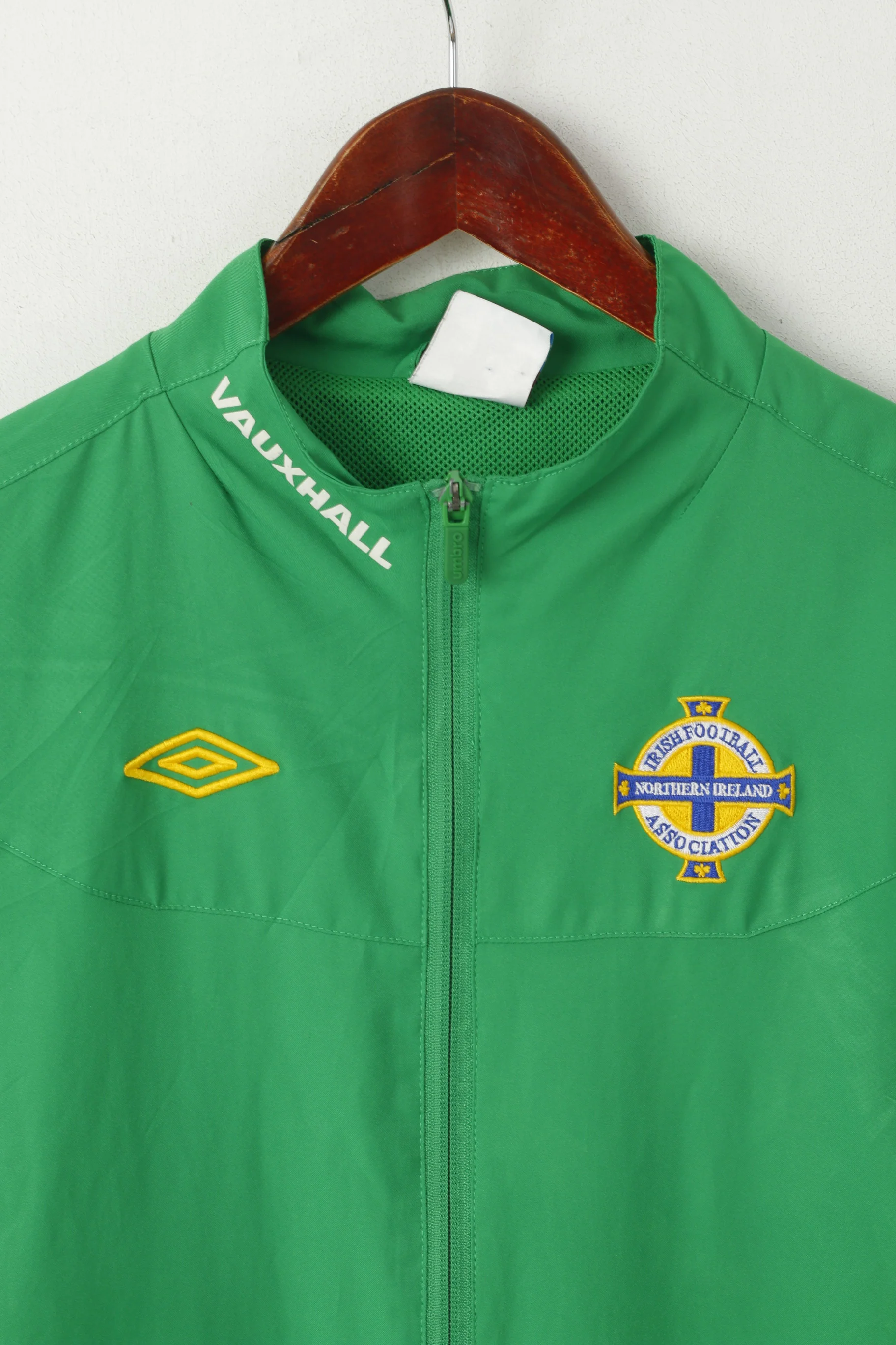 Umbro Youth XLB 158 Track Jacket Green Northern Ireland Football Association Top - Image 2