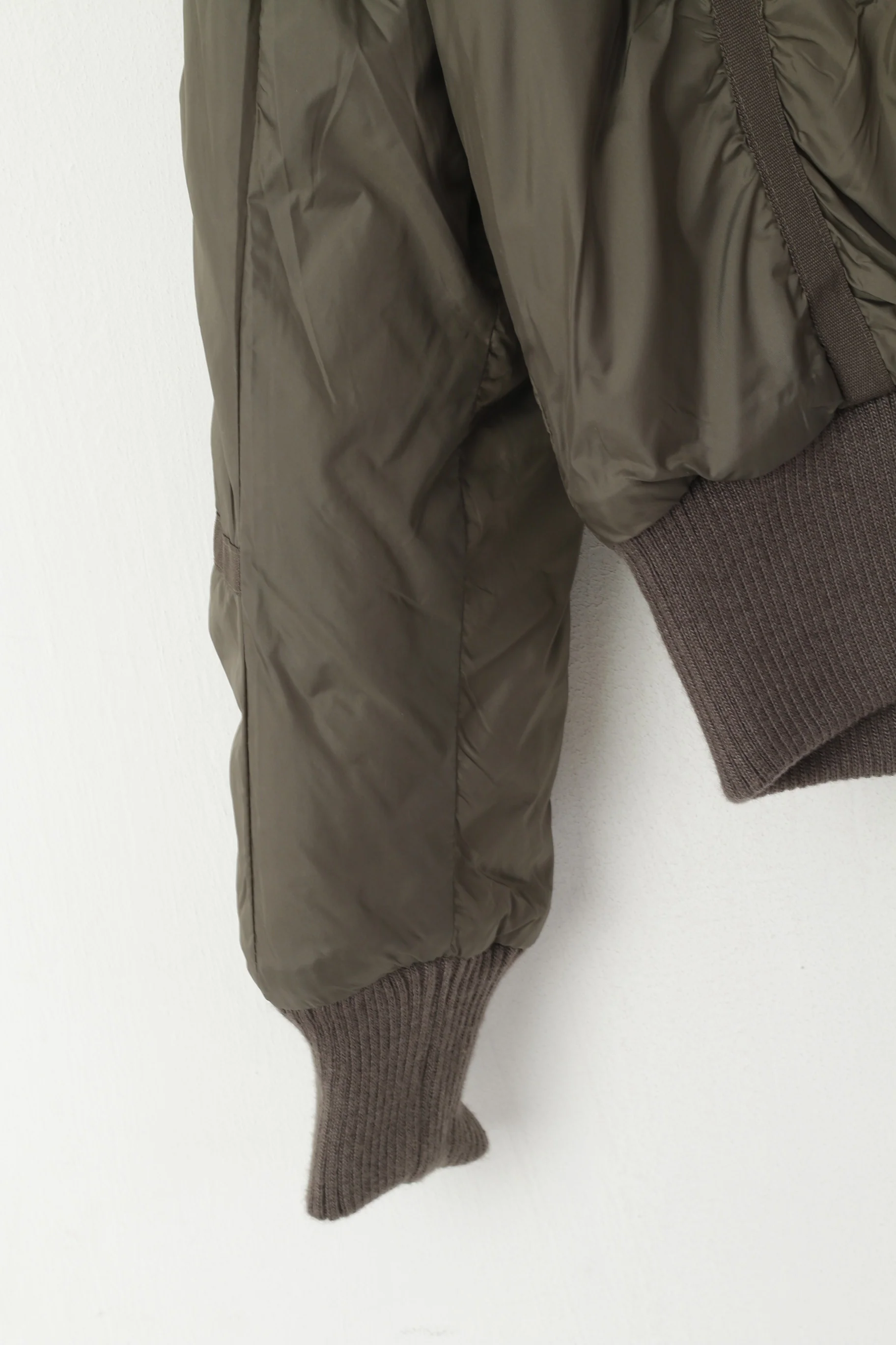 Teen & Ty Women L (M) Bomber Jacket Shiny Khaki Paded Cropped Nylon Waterproof Hood Top - Image 3