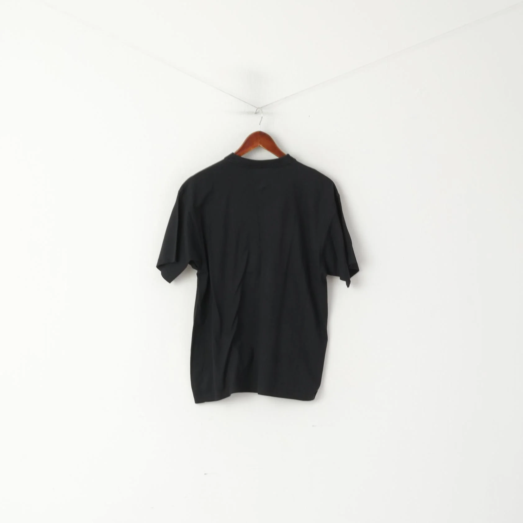 Umbro Men S Shirt Black Cotton V Neck Emroidered Logo Classic Vintage Top - Image 5