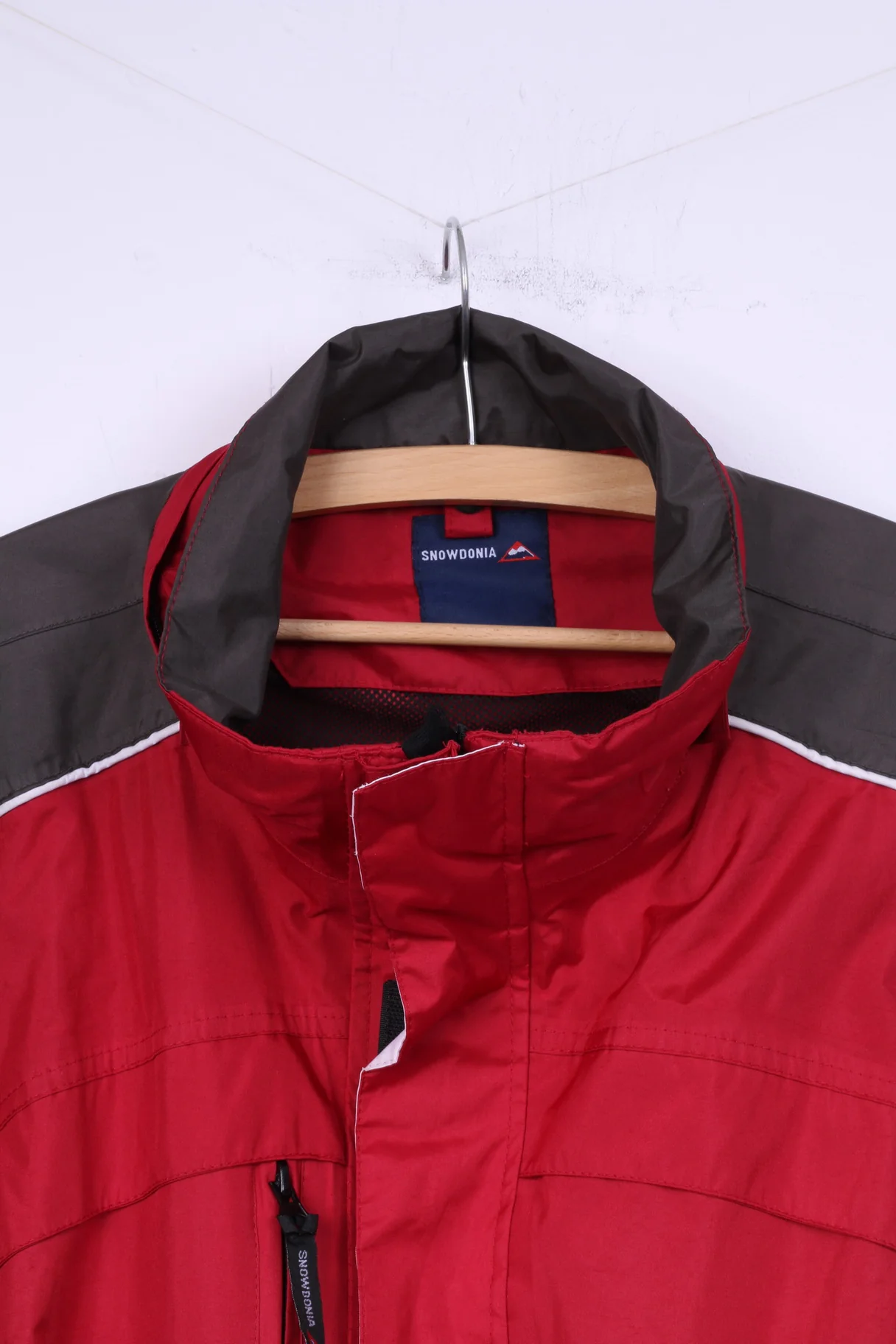 Snowdonia Mens L Jacket Red Outdoor Full Zipper Hiking Mountain Top - Image 2