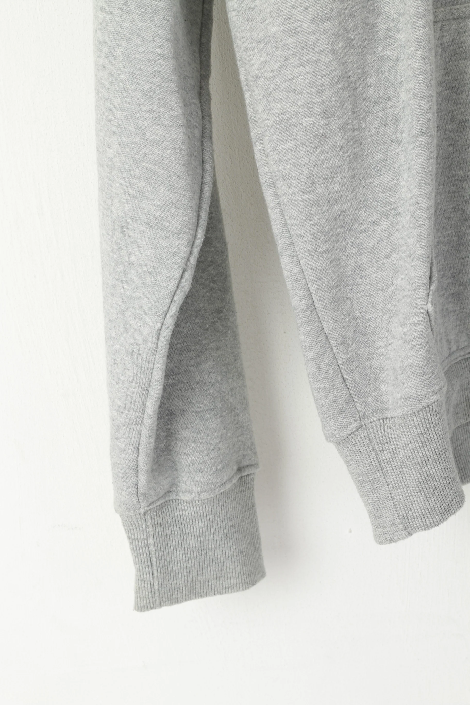 Reebok Men M Sweatshirt Grey Cotton Hooded Vintage Kangaroo Pocket Hoodie Top - Image 3