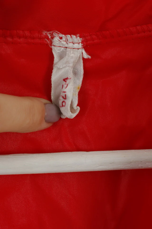 Rea Mens 52/54 L Rain Jacket Red Nylon Waterproof Hidden Hood Top - Image 4