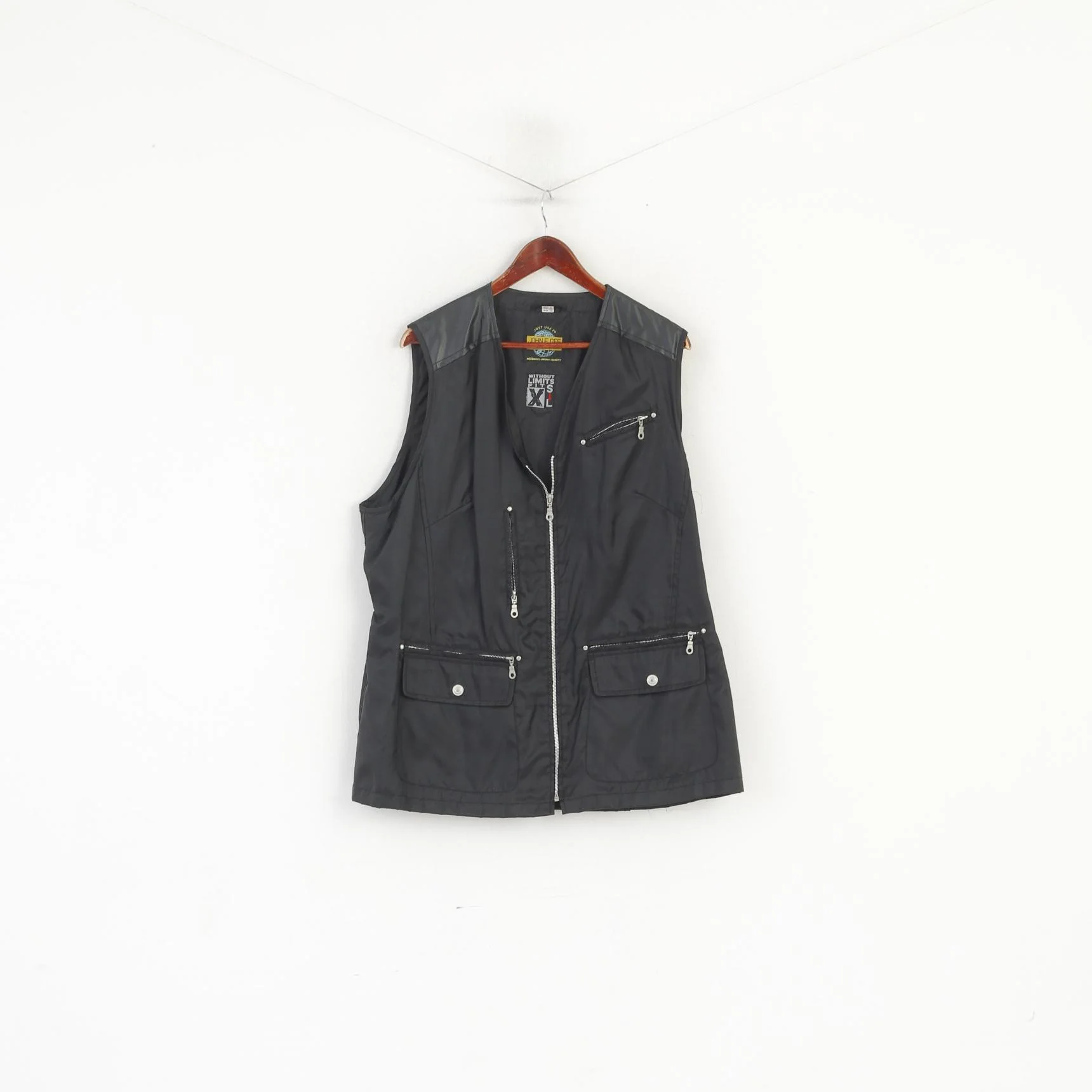 John F. Gee Jeanswear Men 52 XL Waistcoast Black Nylon Waterproof Sleeveless Vest
