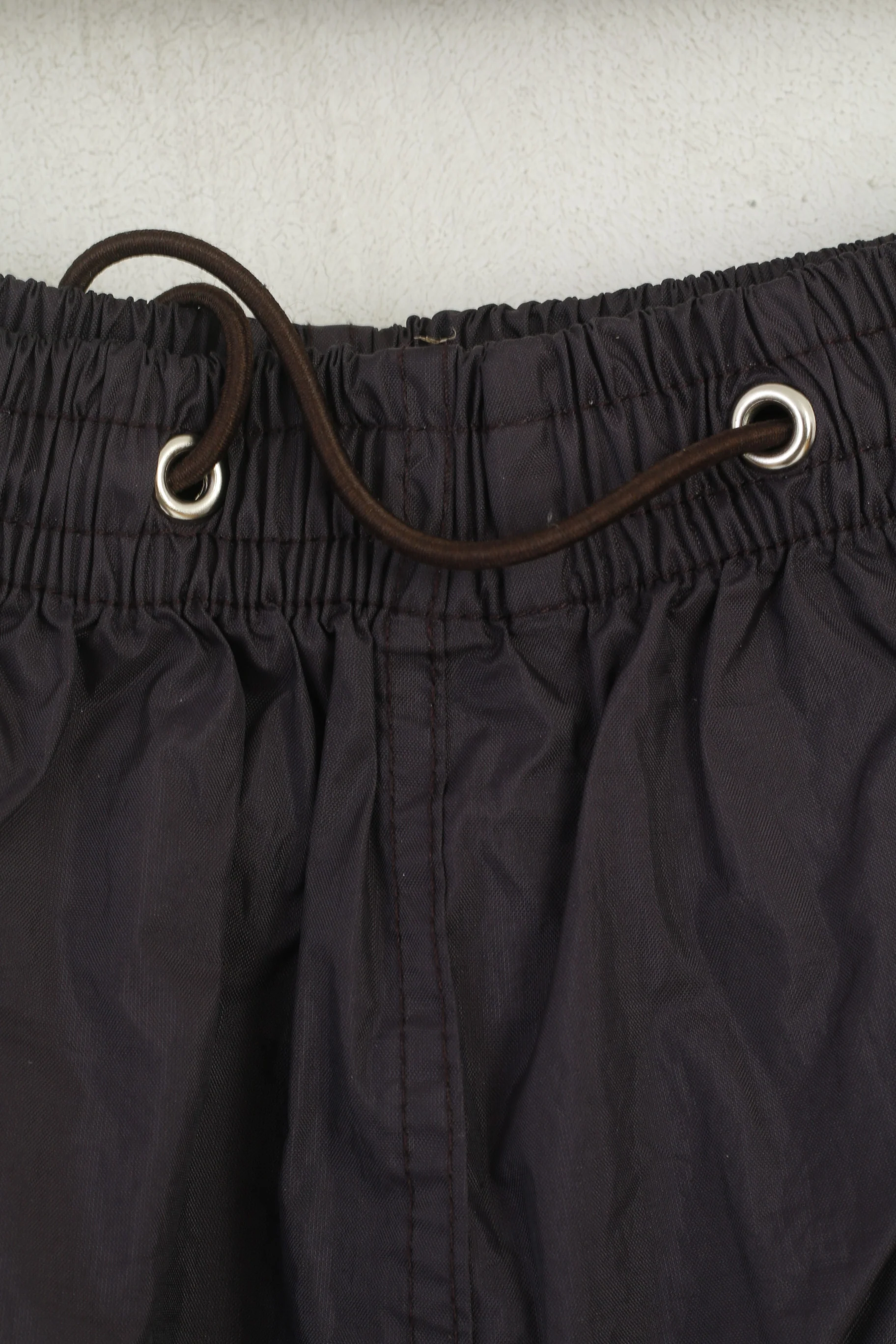 Vintage Men S Trousers Black Purple Gloss 100% Nylon Waterproof Outdoor Ligtweight Pants - Image 3