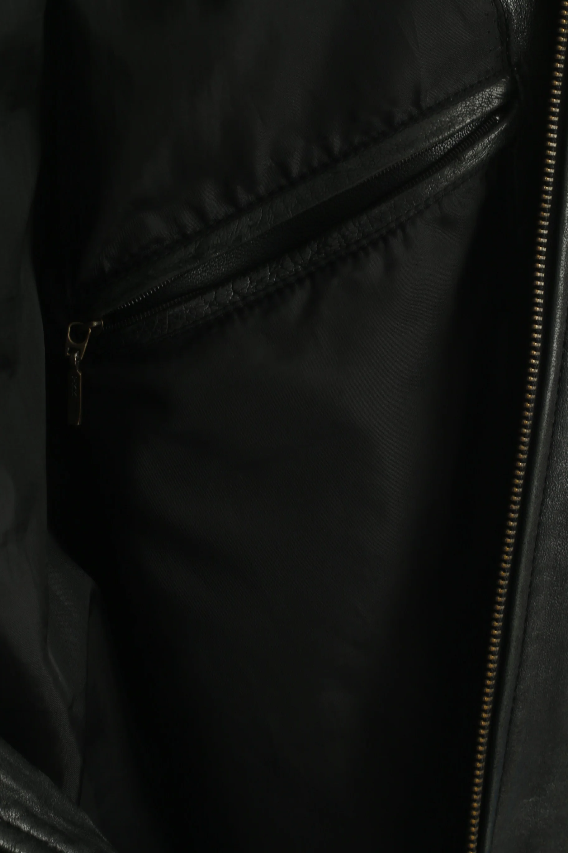 Vintage Men M Jacket Black Leather Soft Classic Full Zipper Shoulder Pads Top - Image 6