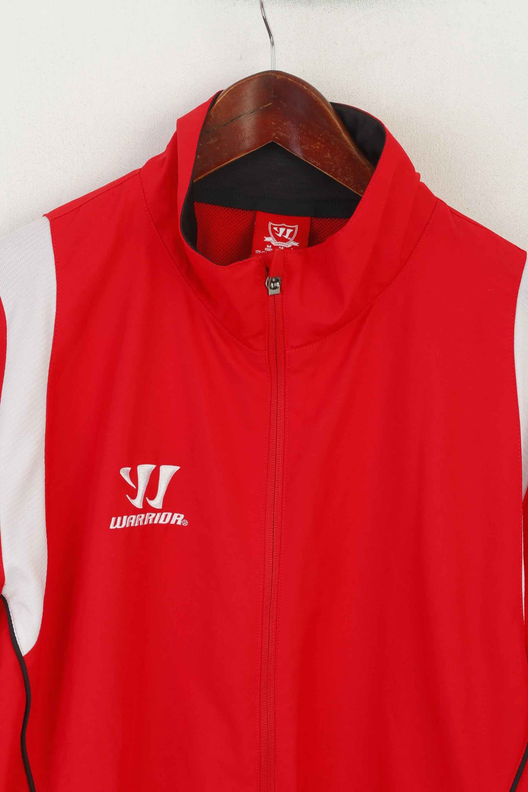 Warrior Men M Jacket Red Lightweight Full Zipper Sportswear Armed & Unstoppable Top - Image 2