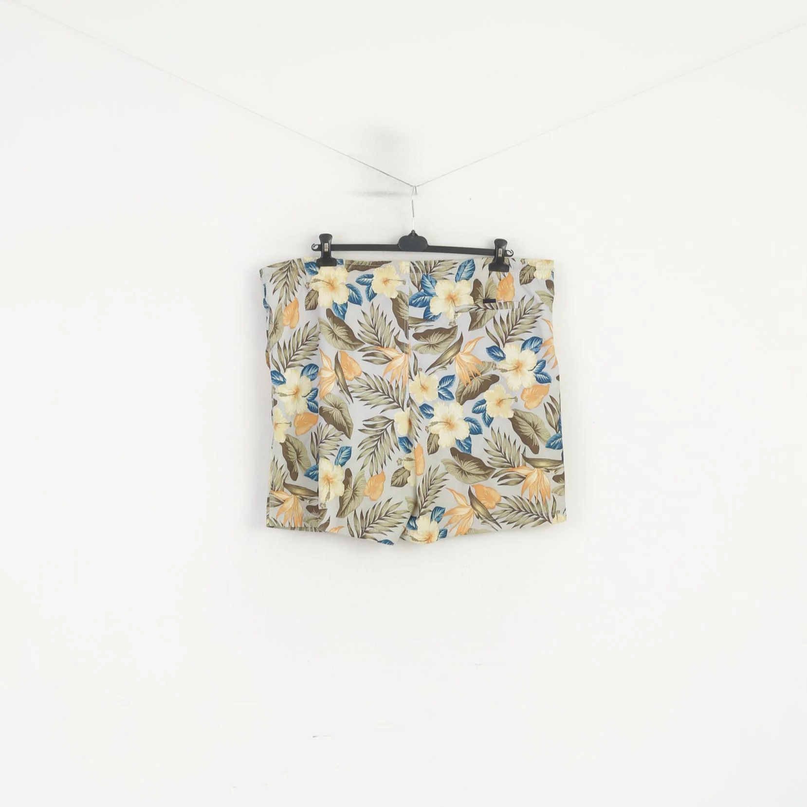 Nautica Men XL (XXXL) Shorts Blue Hawaii Tropical Print Flowers Summer Beach - Image 4