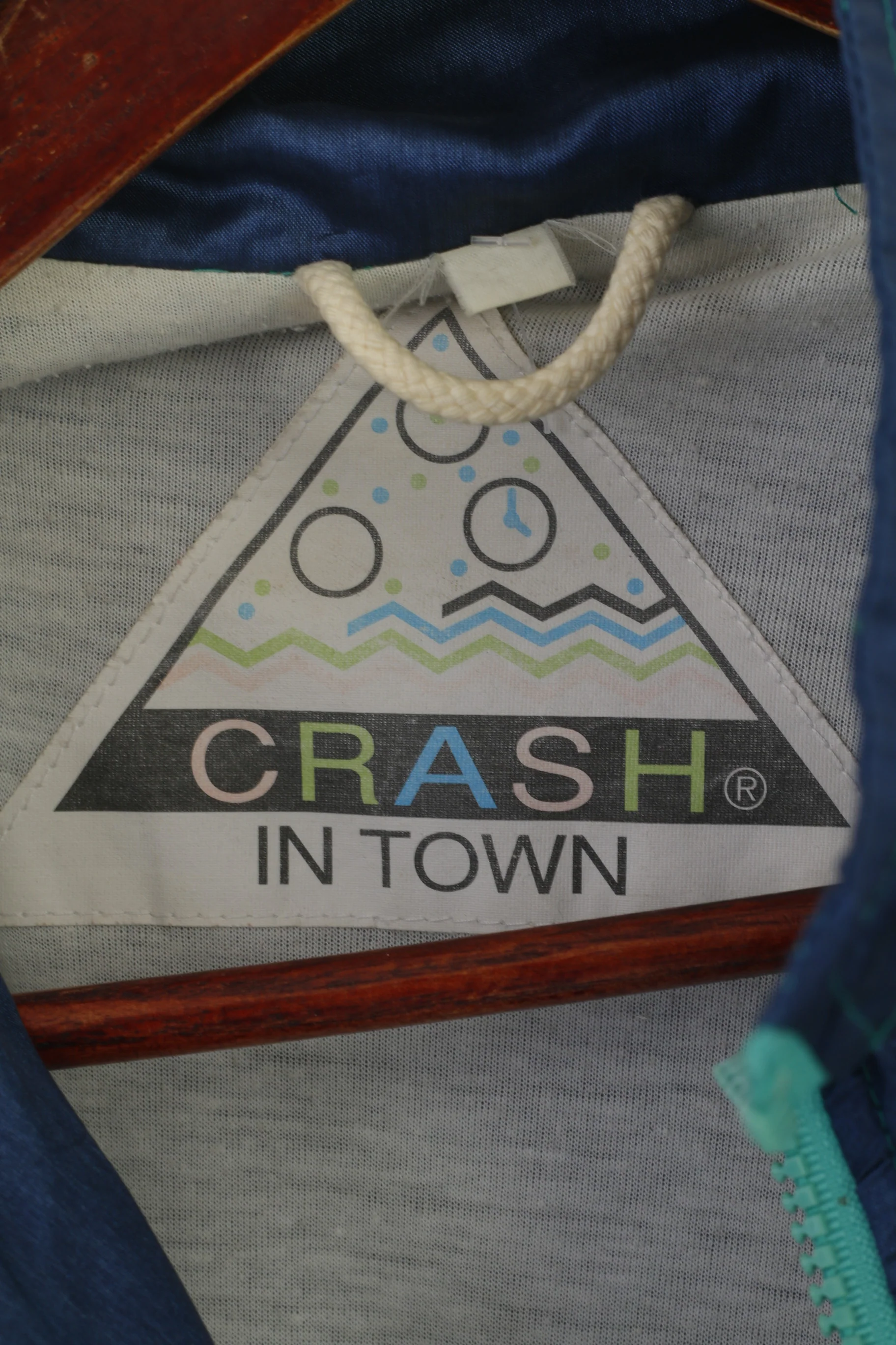 Crash In Town Men L Jacket Shiny Cream Green Vintage Festival Nylon Bomber Top - Image 4