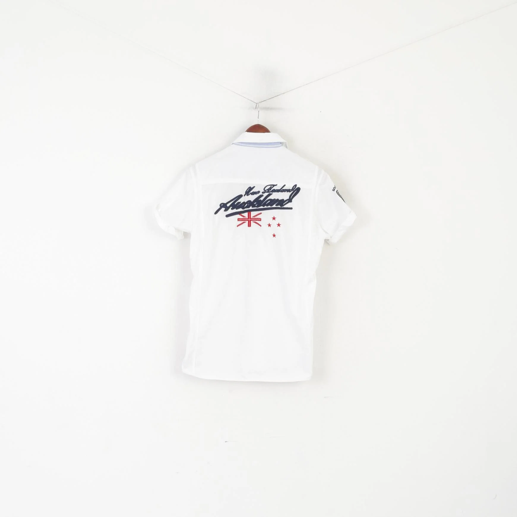 New Zealand Auckland Men S Casual Shirt White Cotton Embroidered South Island Top - Image 6