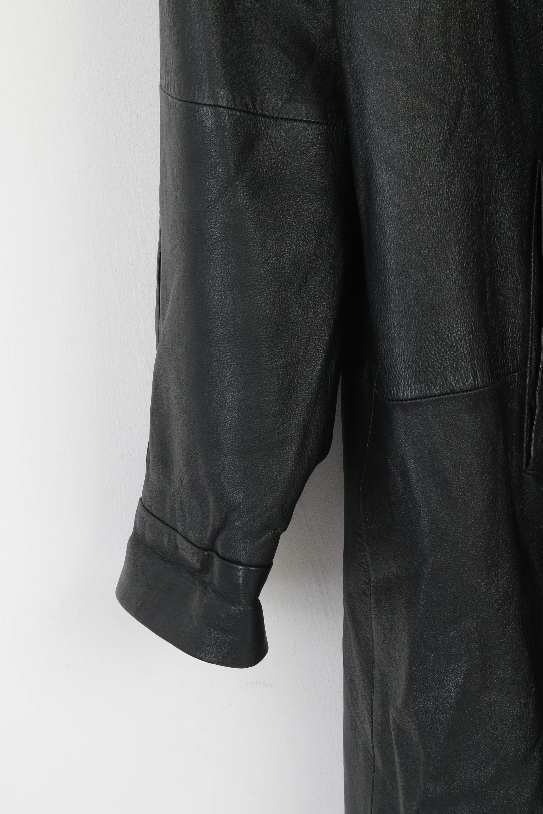 Vintage Women XXL Jacket Black Leather Shoulder Pads Hidden Buttons Retro Coat - Image 3