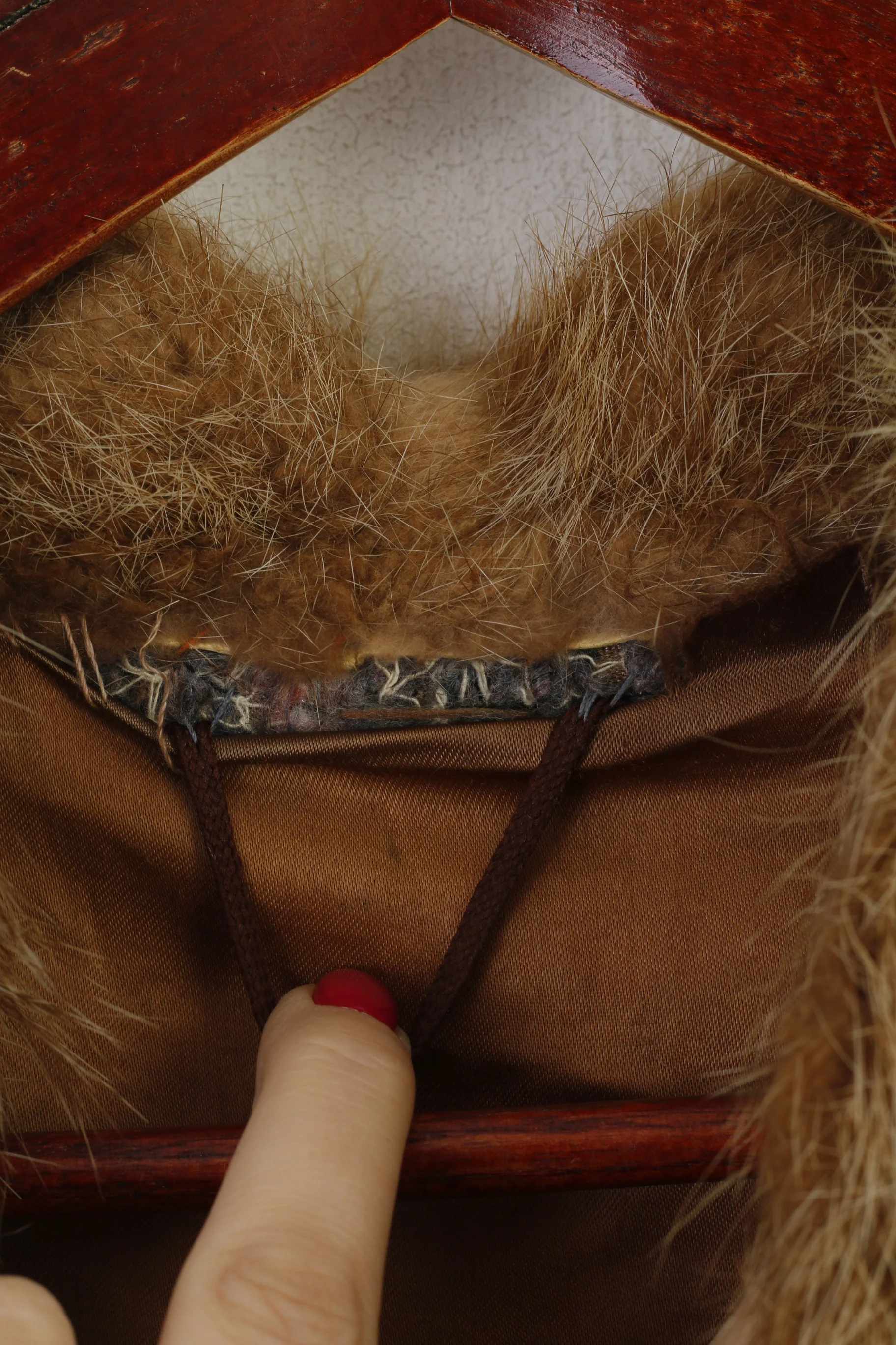 Vintage Women M Jacket Brown Real Fur Boho Single Breasted Coat - Image 4