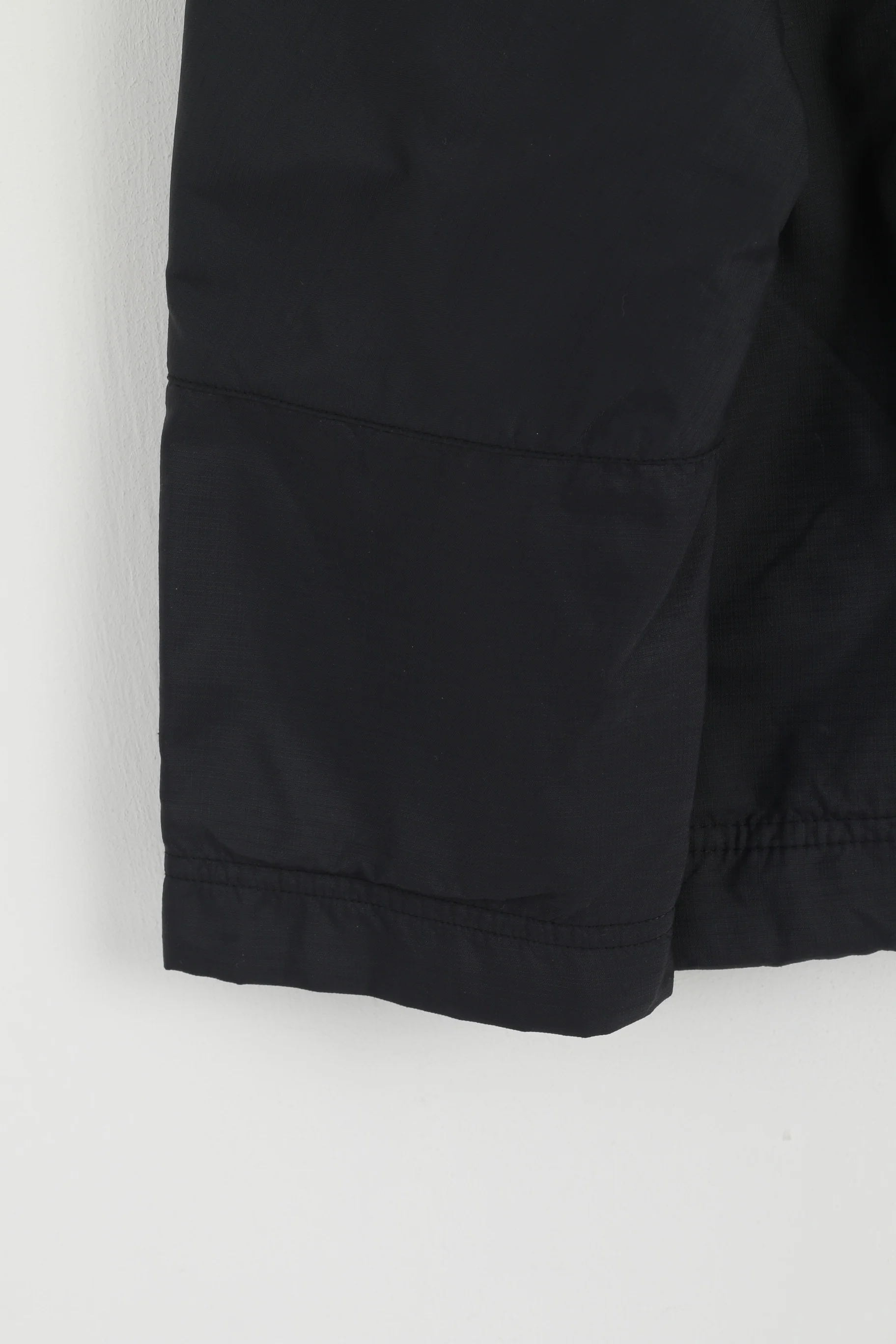 Nike Men M Jacket Black Pullover Activewear Retro Lightweight Pocket Sport Top - Image 3