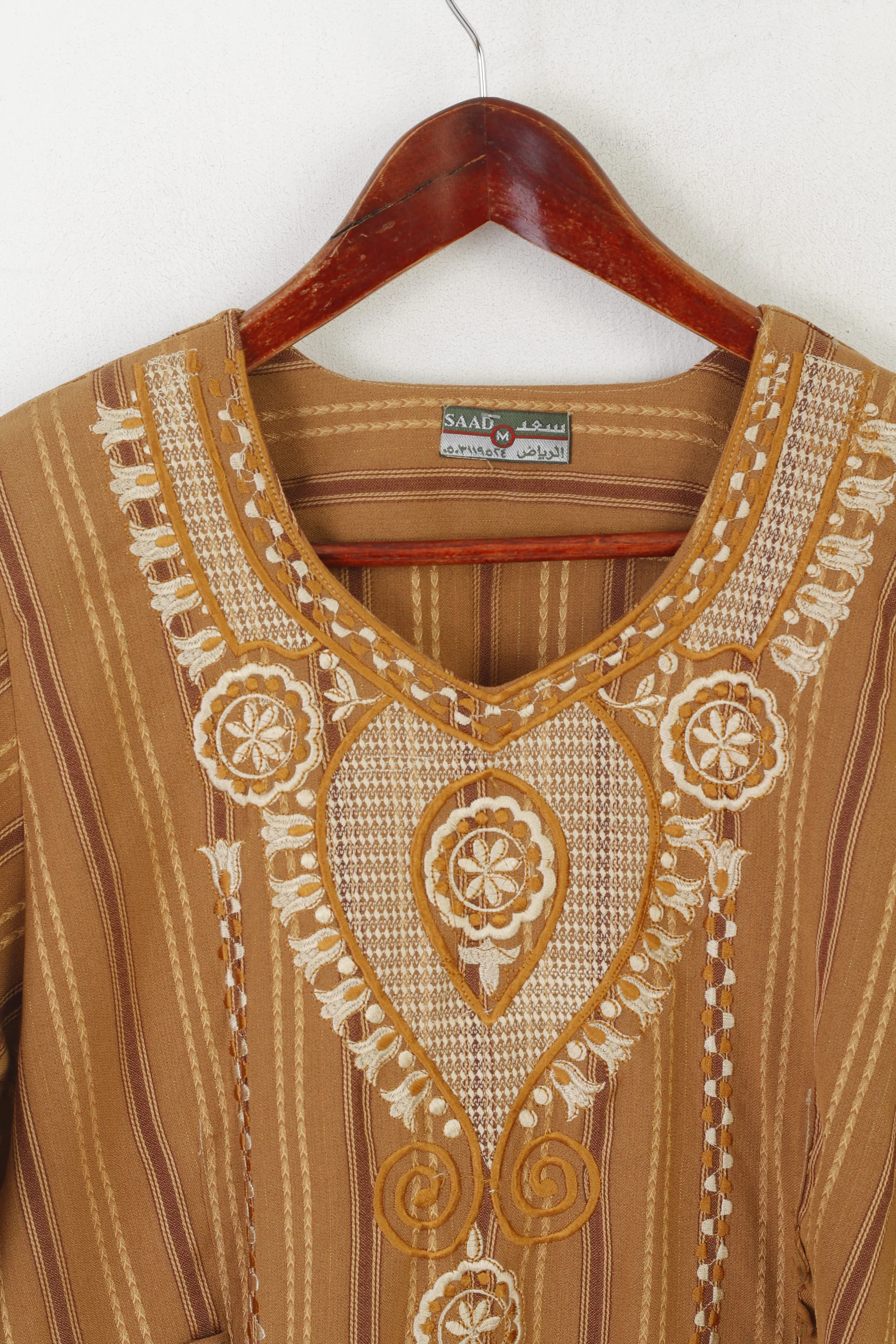 SAAD Women M Dress Brown Hindu Long Striped Emroidered Shoulder Pads Abaya - Image 2