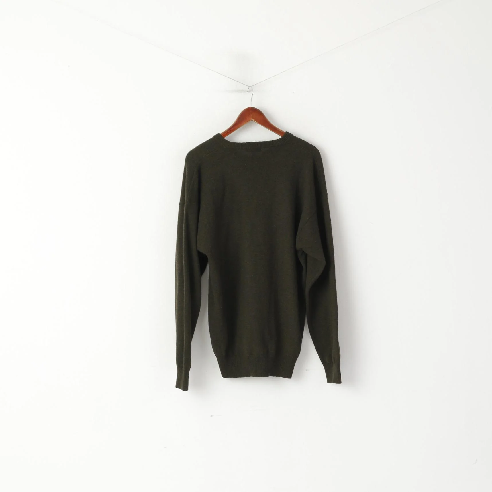 Gant Men L Jumper Green 100% Wool V Neck Classic USA Soft Sweater - Image 4