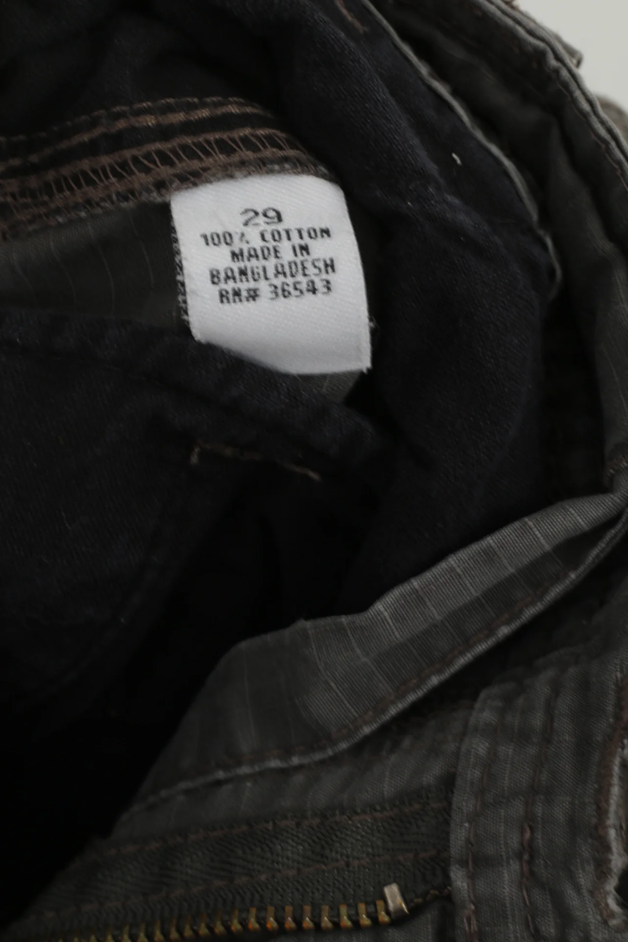 Calvin Klein Men 29 Shorts Grey Combat Capri Cotton Classic Bermuda - Image 5