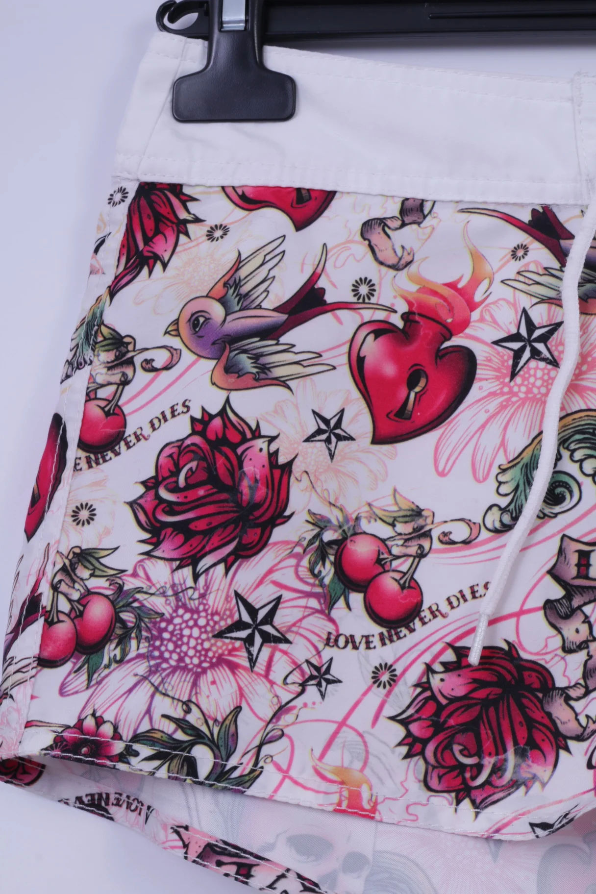 New Yorker Womens S Shorts White Skulls Love Never Dies Printed - Image 3